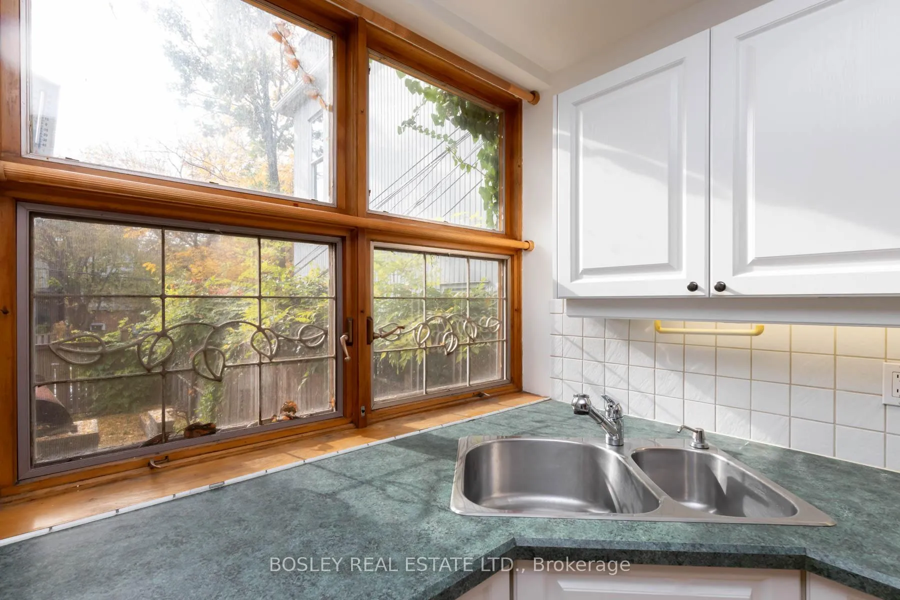 Photo 13 of 415 Wellesley Street E, Toronto, Cabbagetown-South St. James Town — HOMEH