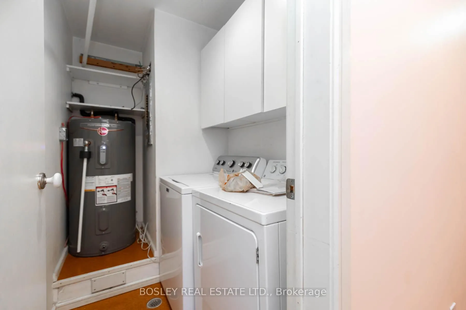 Photo 23 of 415 Wellesley Street E, Toronto, Cabbagetown-South St. James Town — HOMEH