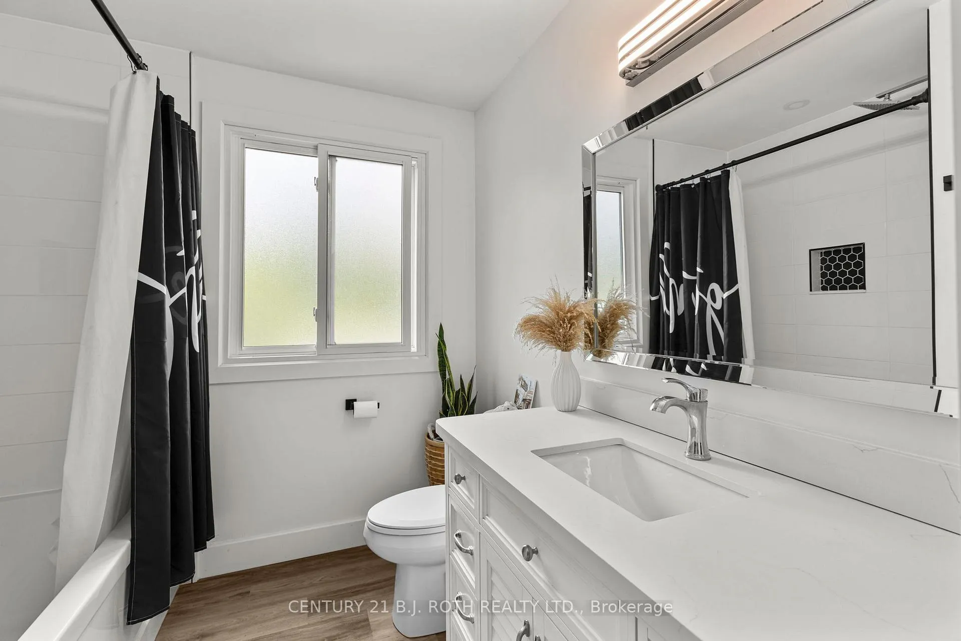 Photo 14 of 3542 Shadow Creek Road, Severn, West Shore — HOMEH