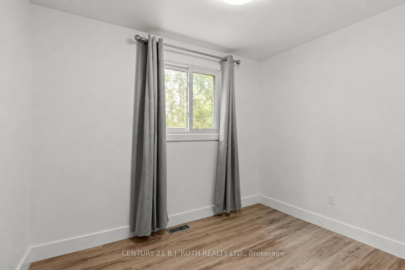 Photo 16 of 3542 Shadow Creek Road, Severn, West Shore — HOMEH