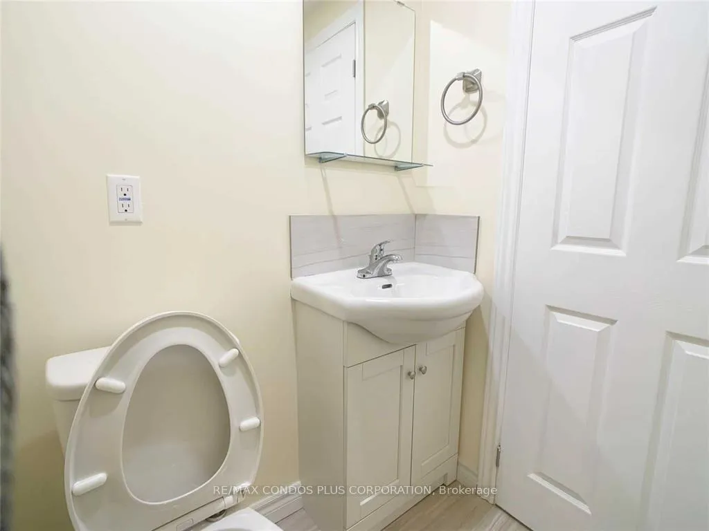 Photo 10 of Unit 2A, 721 Danforth Avenue, Toronto, Danforth — HOMEH