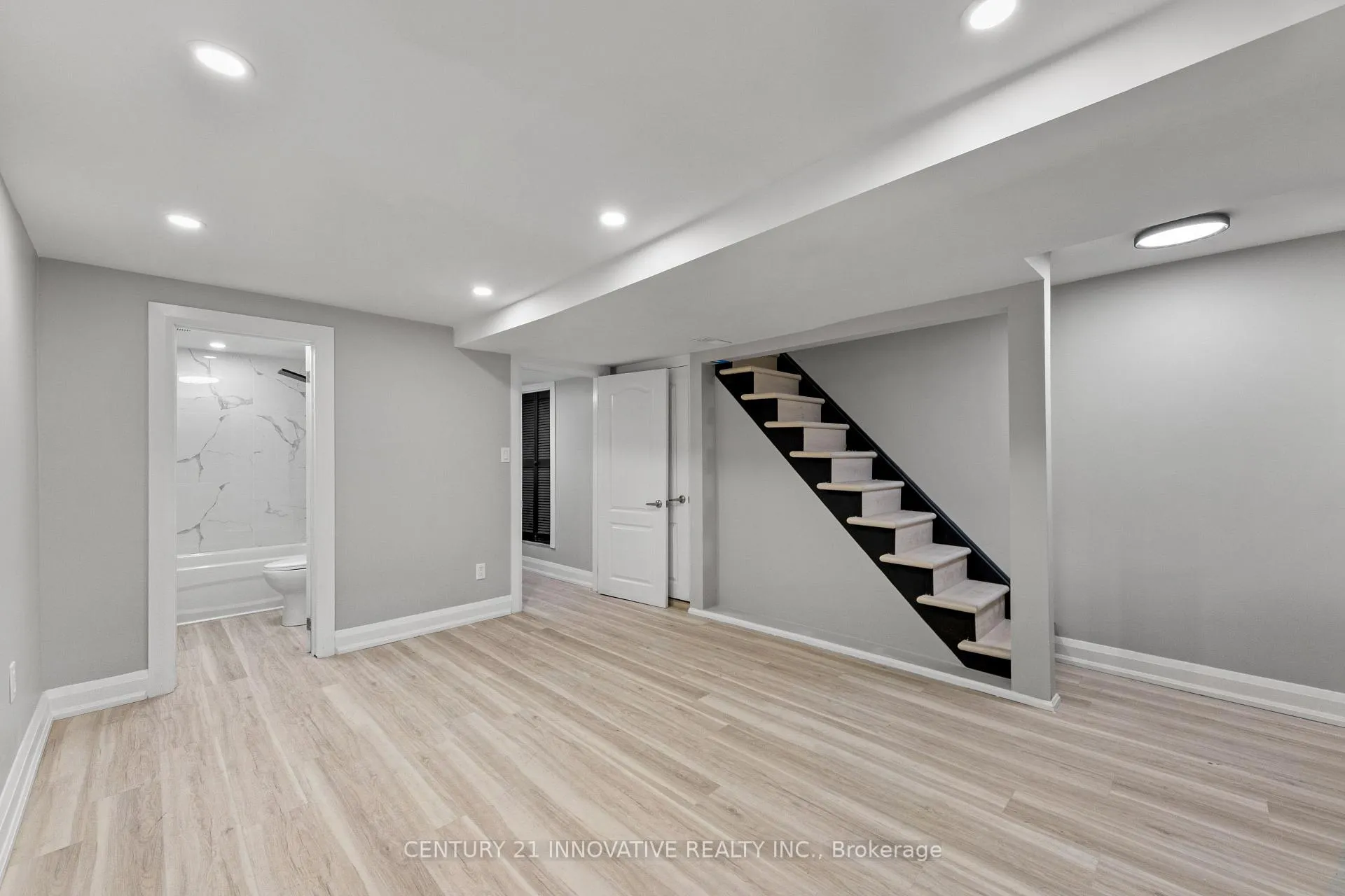 Photo 32 of 280 Brock Avenue, Toronto, Dufferin Grove — HOMEH