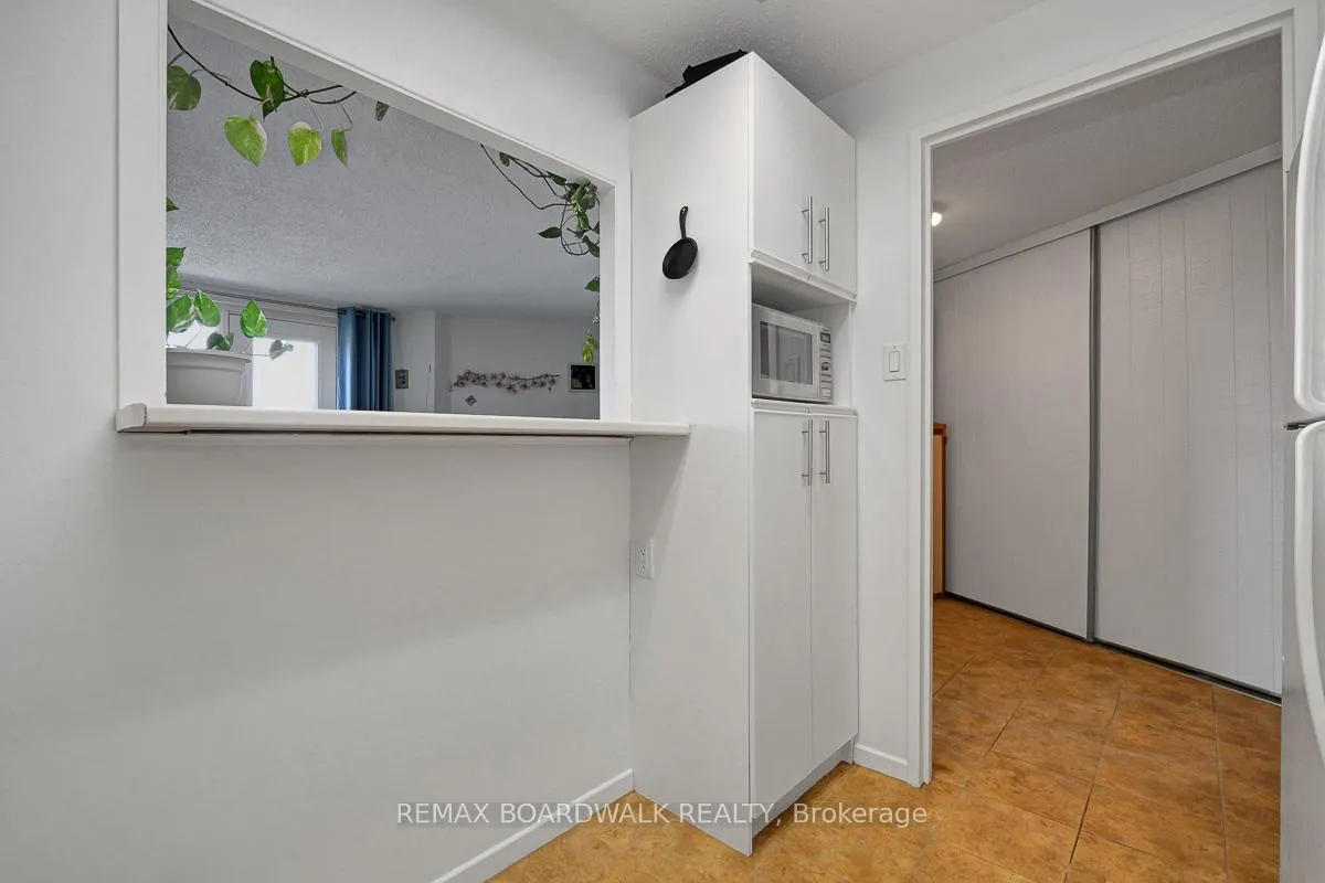 Photo 14 of Unit 908, 3100 Carling Avenue, Ottawa, Bayshore — HOMEH
