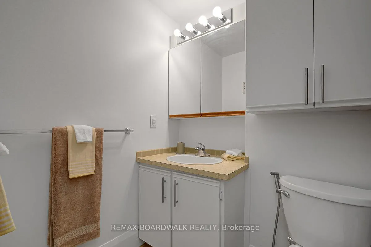 Photo 17 of Unit 908, 3100 Carling Avenue, Ottawa, Bayshore — HOMEH