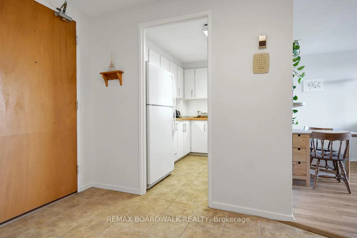 Photo 20 of Unit 908, 3100 Carling Avenue, Ottawa, Bayshore — HOMEH