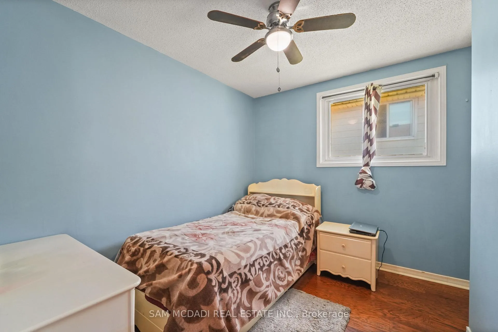 Photo 16 of 79 Locheed Drive, Hamilton, Lisgar — HOMEH
