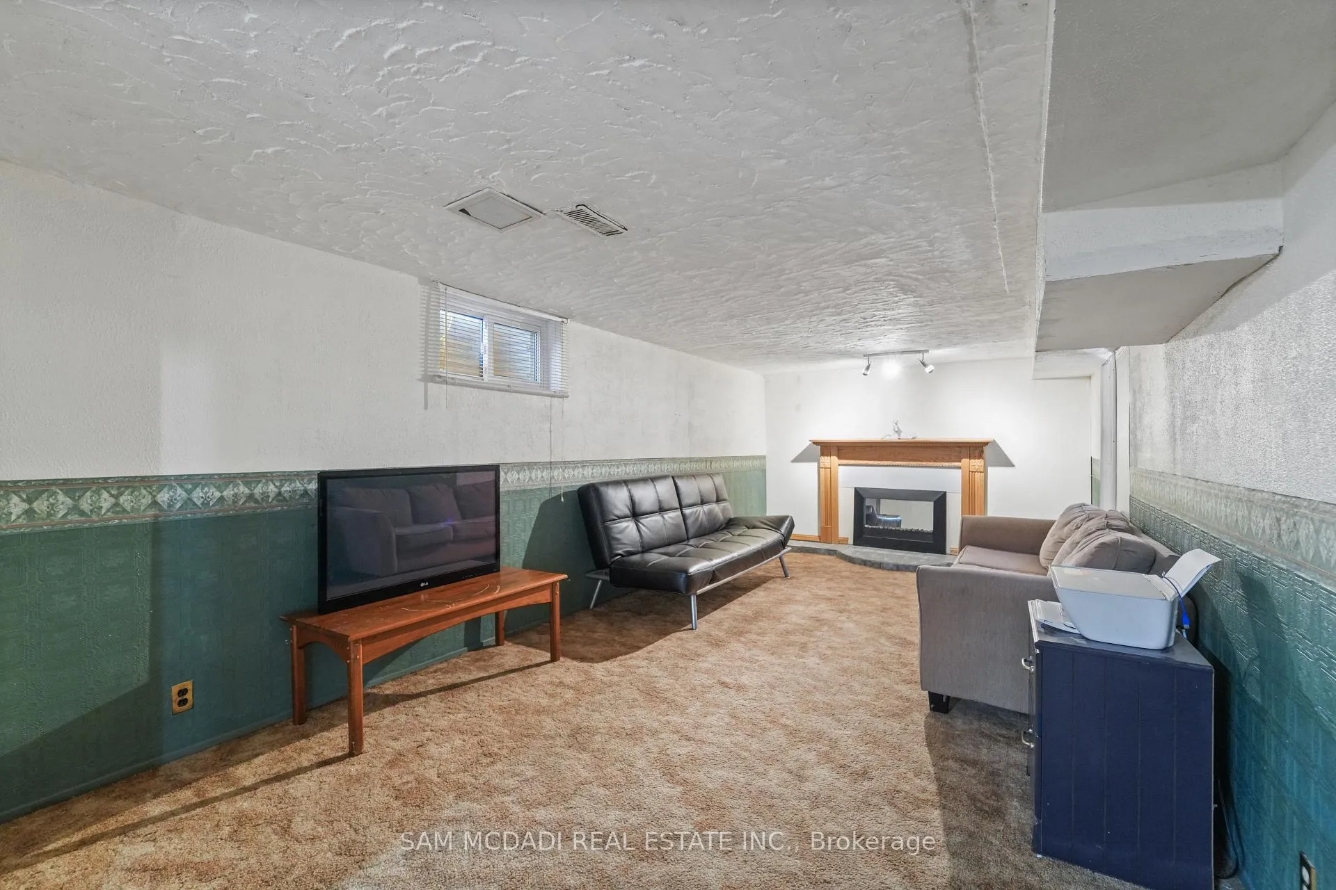 Photo 22 of 79 Locheed Drive, Hamilton, Lisgar — HOMEH