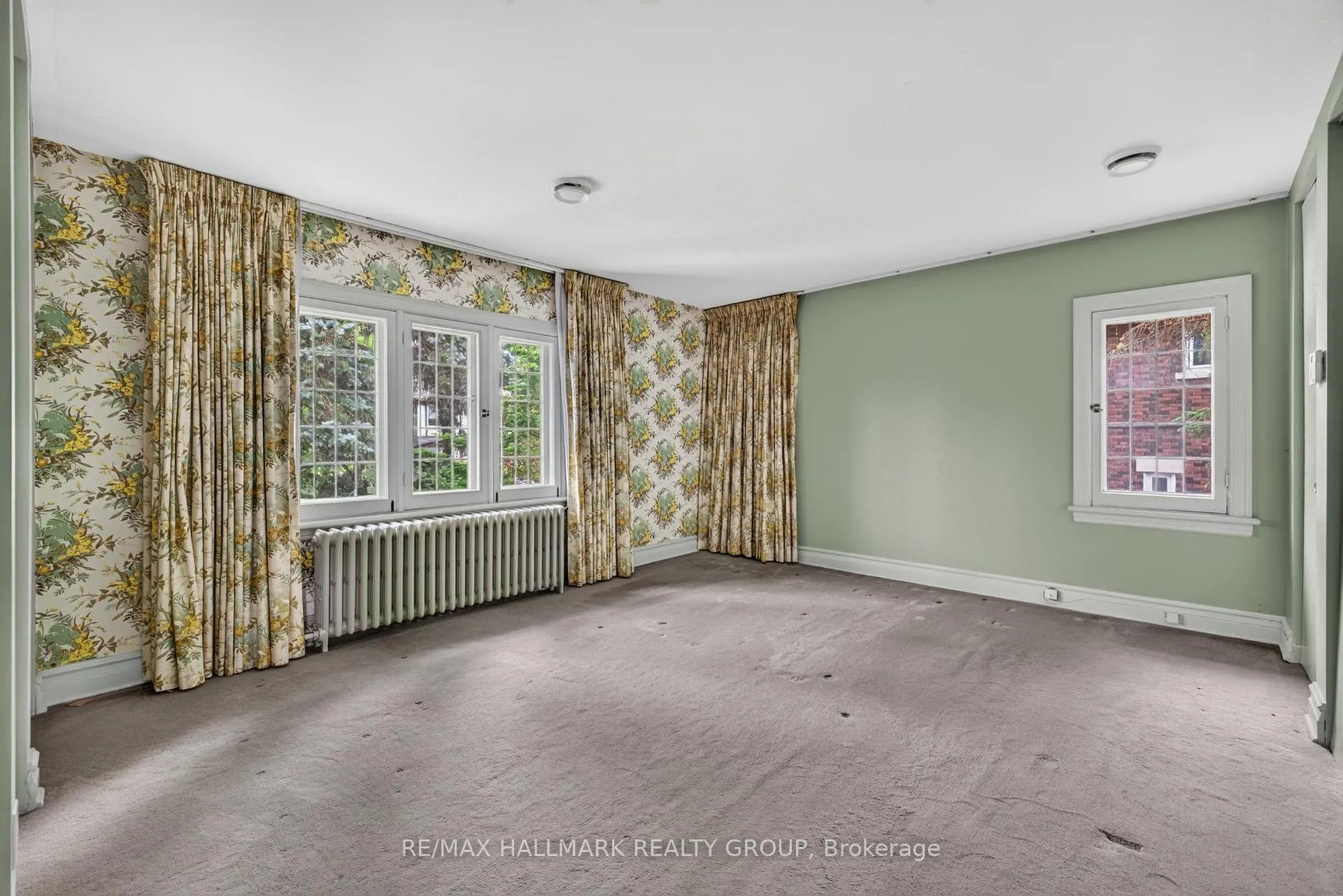 Photo 19 of 234 Old Irving Place, Ottawa, Civic Hospital — HOMEH