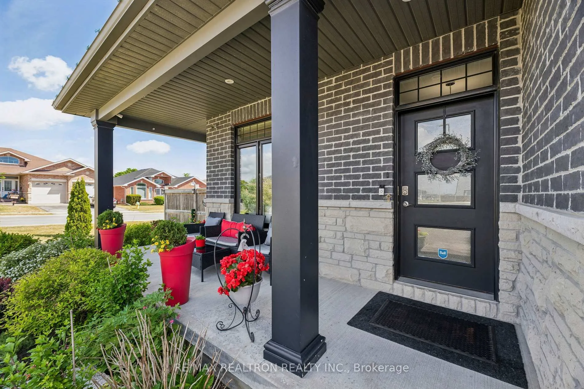 Photo 4 of 345 Farnham Road, Belleville, Thurlow Ward — HOMEH