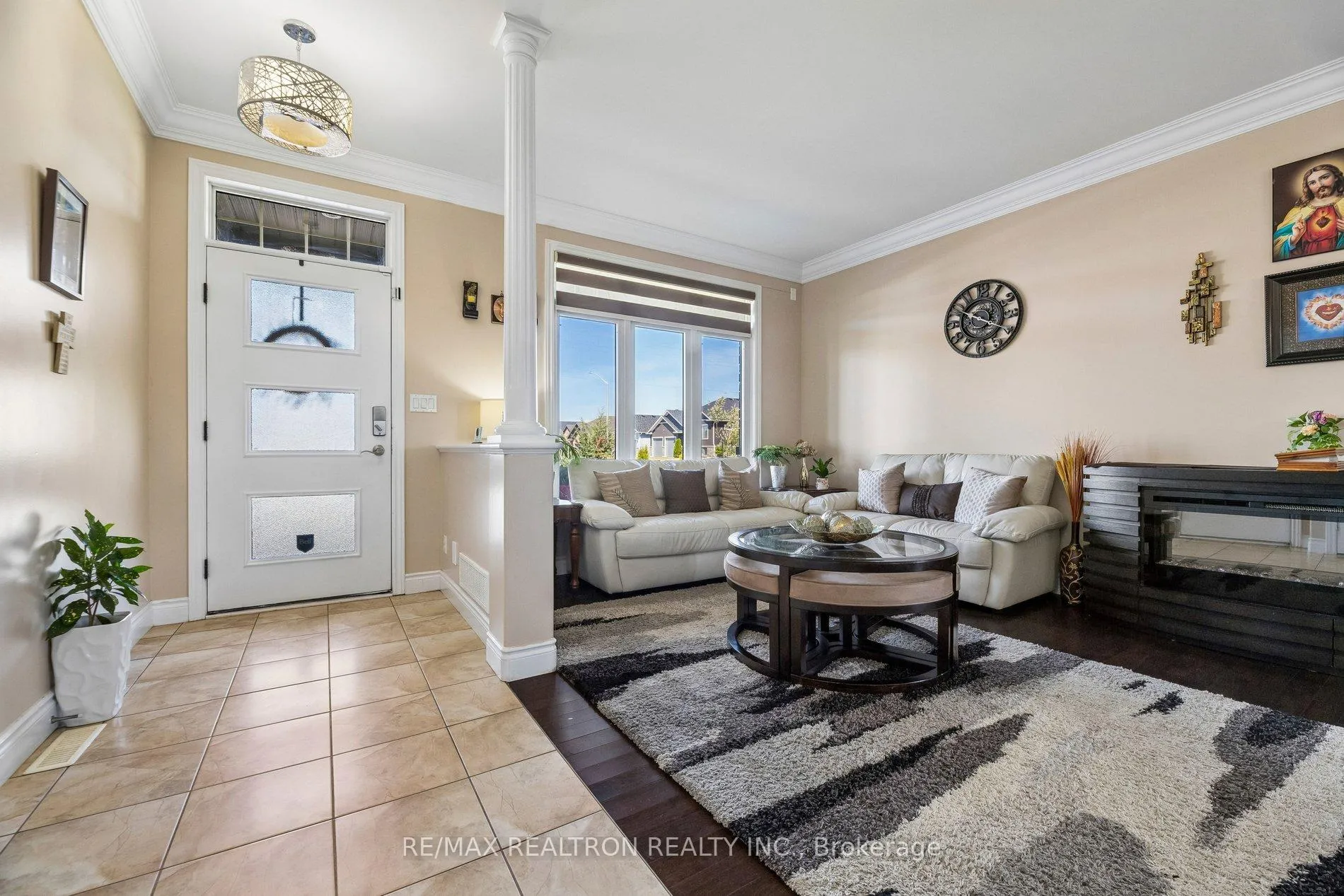 Photo 5 of 345 Farnham Road, Belleville, Thurlow Ward — HOMEH