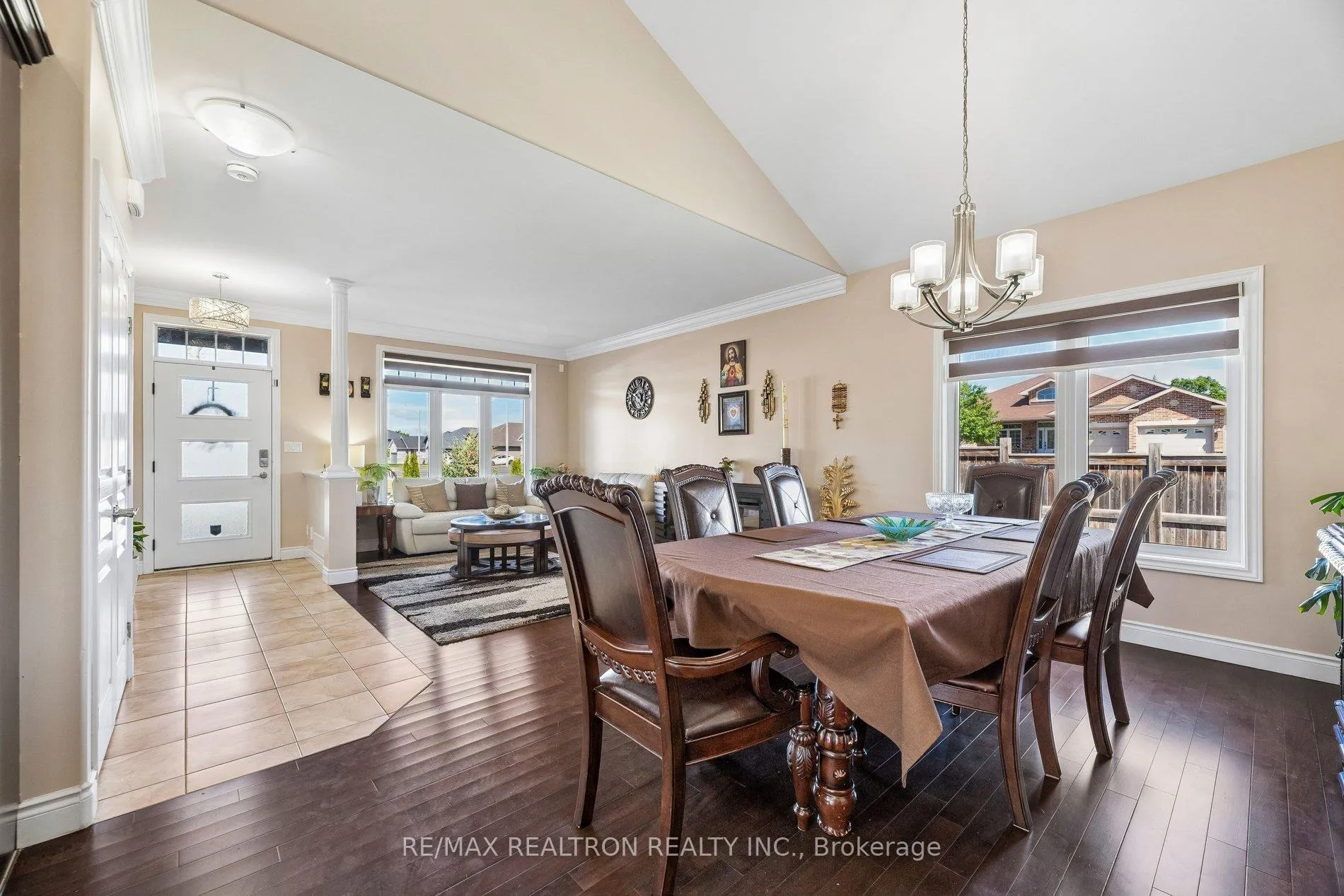Photo 10 of 345 Farnham Road, Belleville, Thurlow Ward — HOMEH