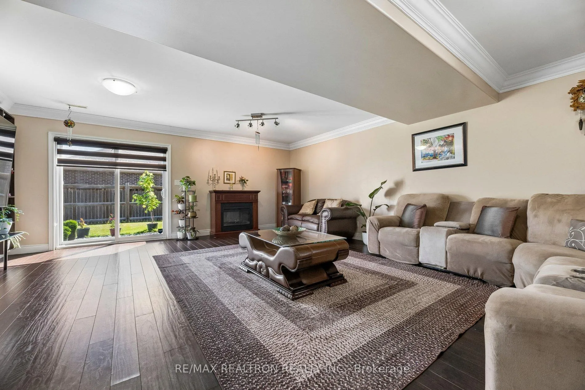 Photo 15 of 345 Farnham Road, Belleville, Thurlow Ward — HOMEH
