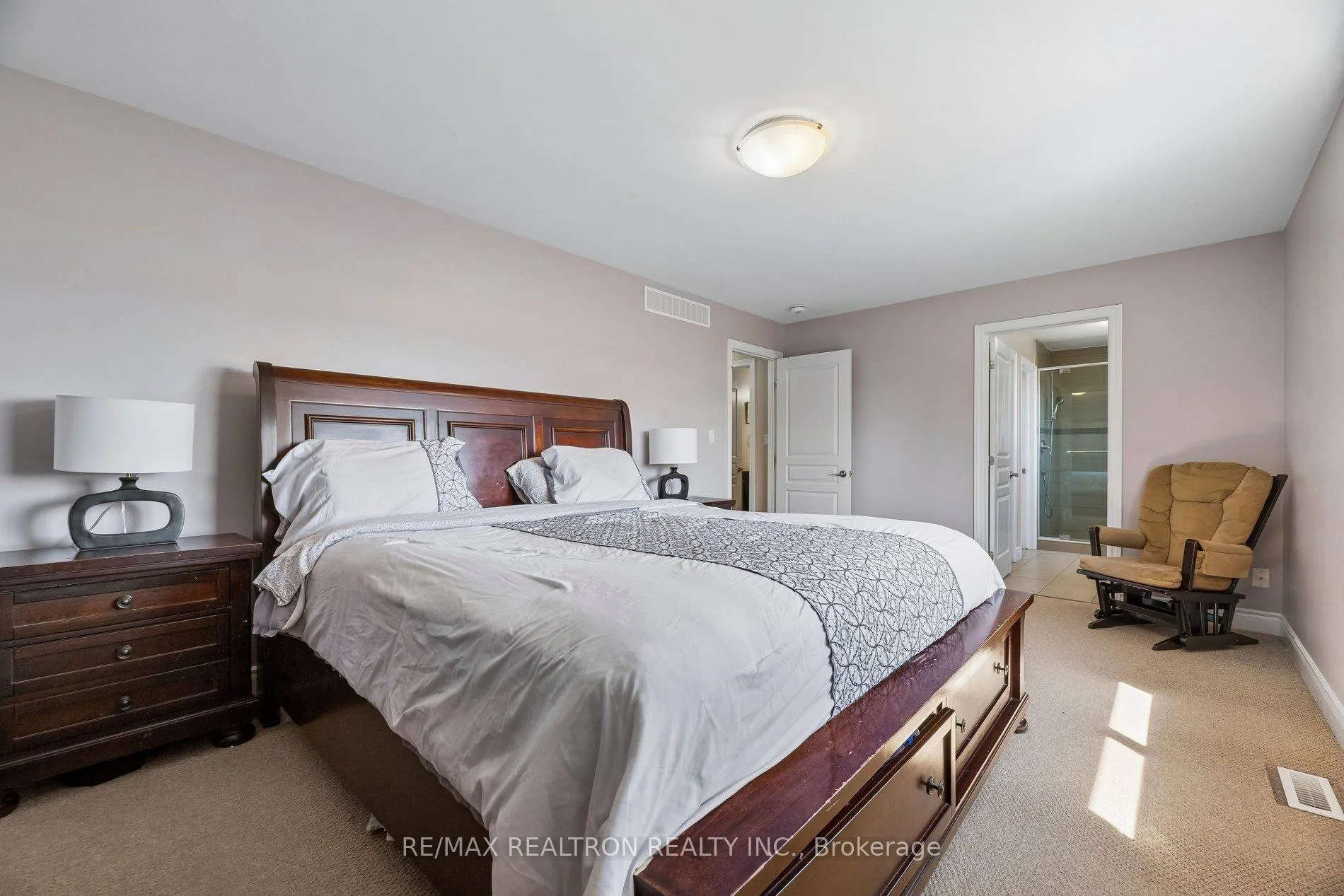 Photo 27 of 345 Farnham Road, Belleville, Thurlow Ward — HOMEH