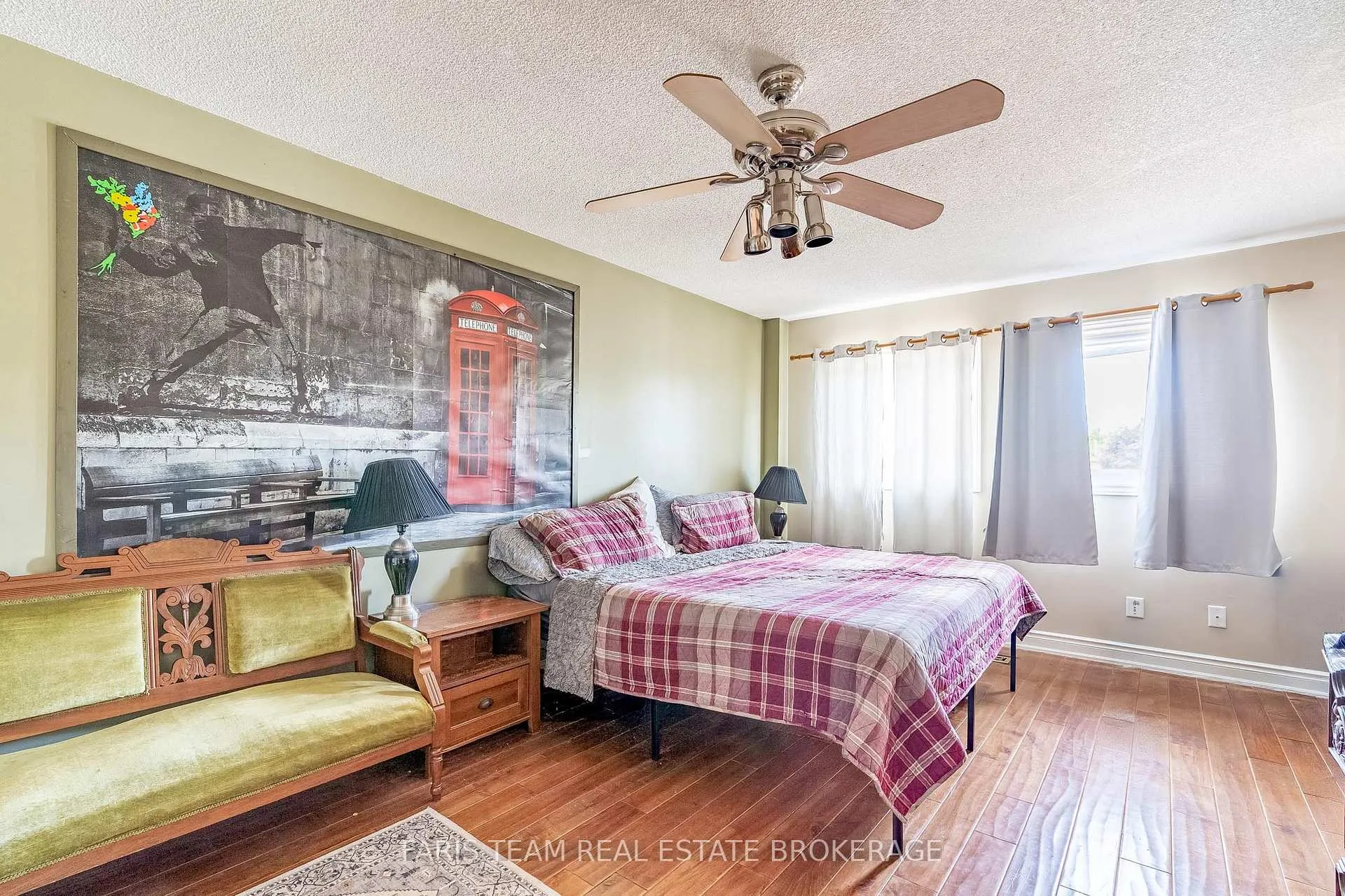 Photo 14 of 24 Shortreed Court, Barrie, West Bayfield — HOMEH
