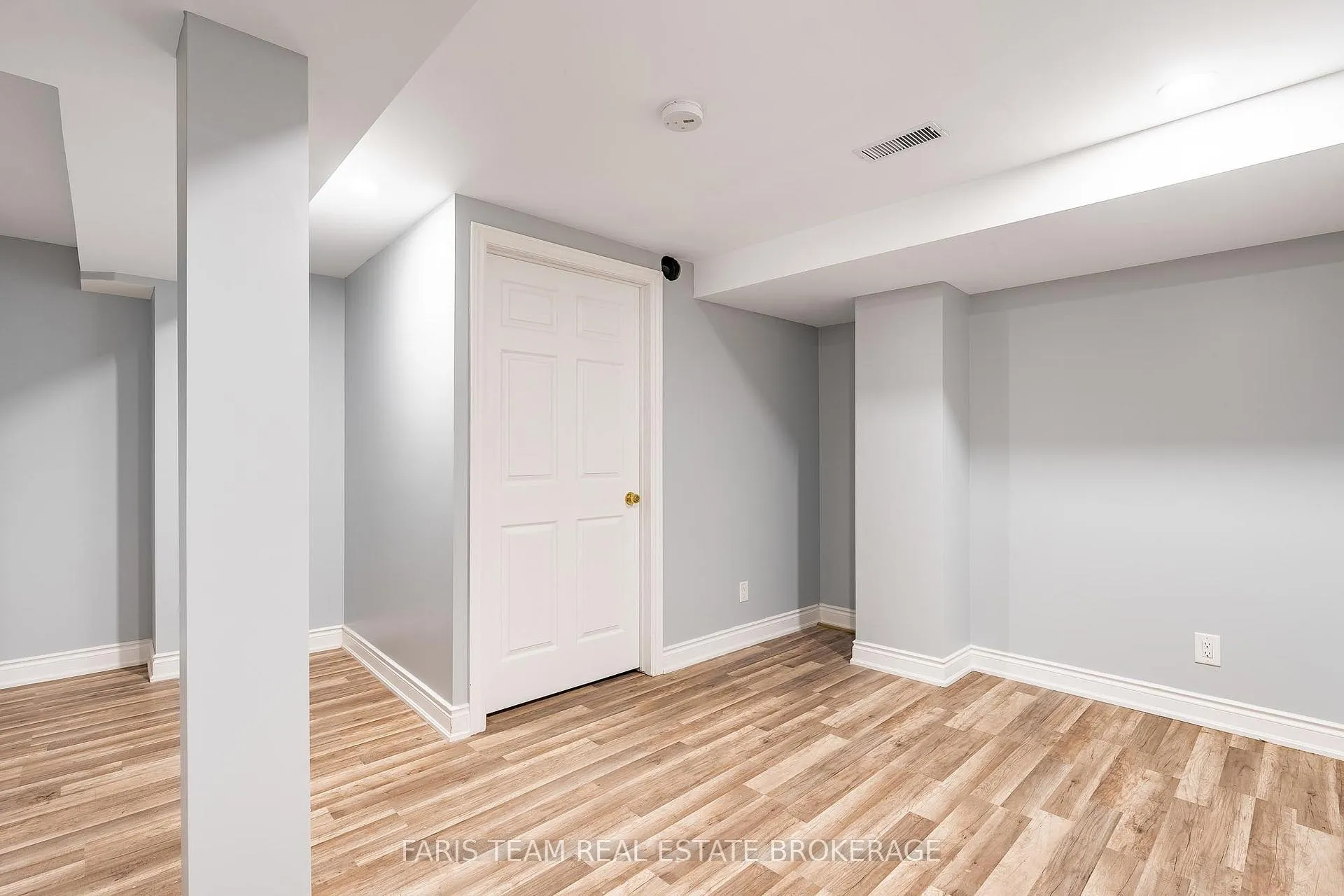 Photo 28 of 24 Shortreed Court, Barrie, West Bayfield — HOMEH