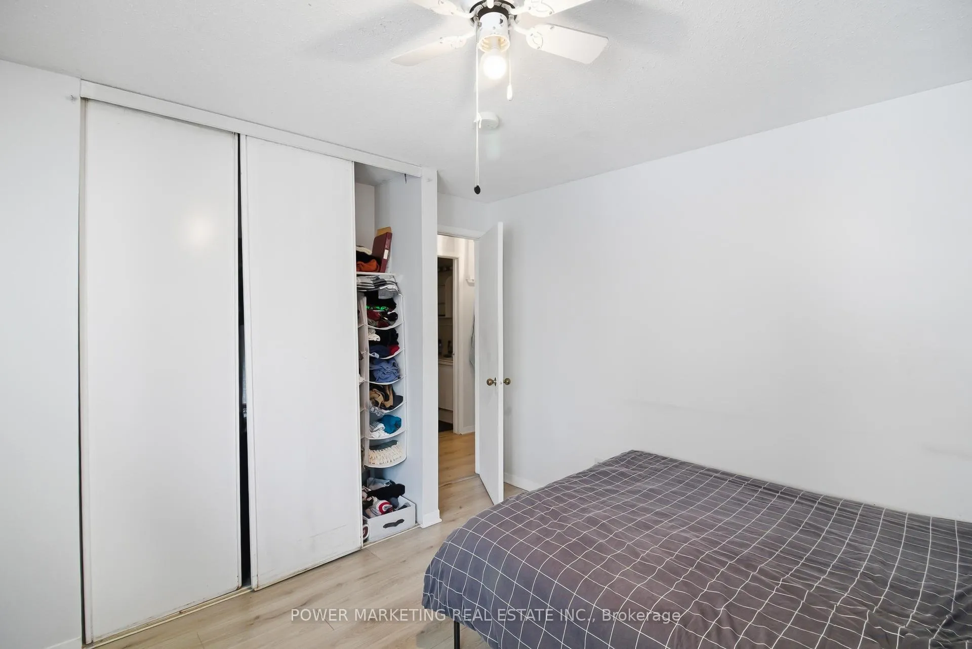 Photo 10 of Unit G, 37 Robinson Avenue, Ottawa, Sandy Hill — HOMEH