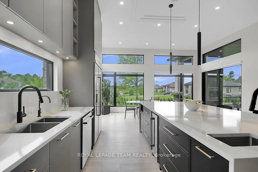 Photo 17 of 6865 Pebble Trail Way, Ottawa, Greely — HOMEH