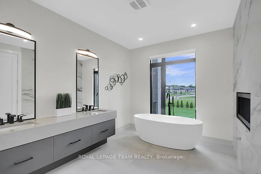 Photo 32 of 6865 Pebble Trail Way, Ottawa, Greely — HOMEH