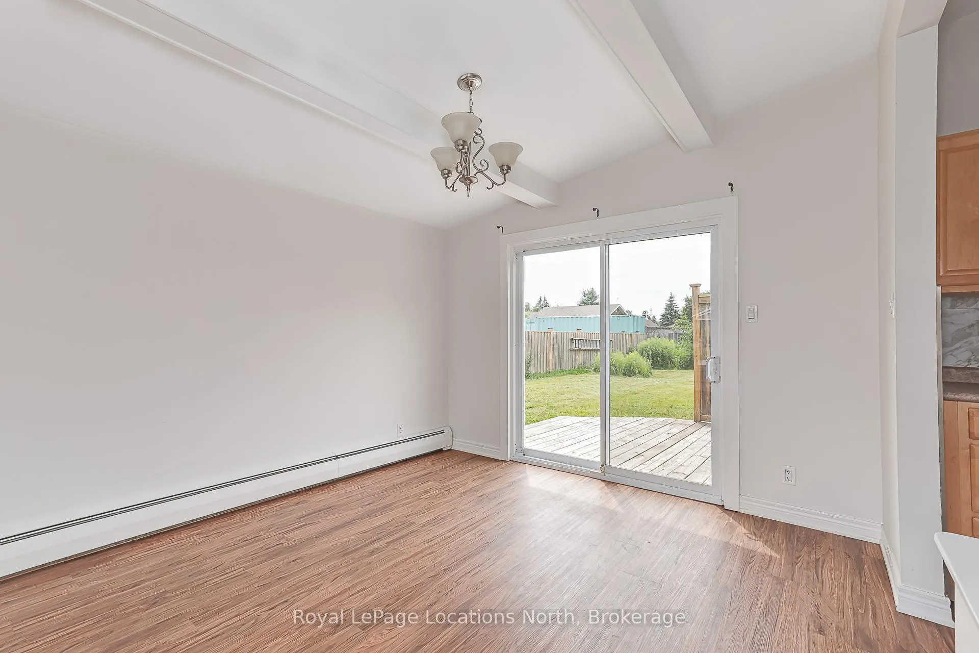 Photo 53 of 594 Oak Street, Collingwood — HOMEH