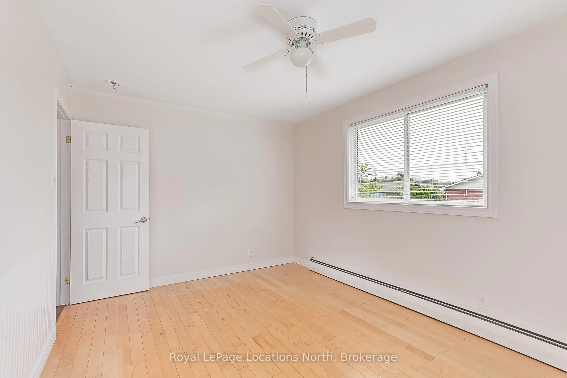 Photo 64 of 594 Oak Street, Collingwood — HOMEH