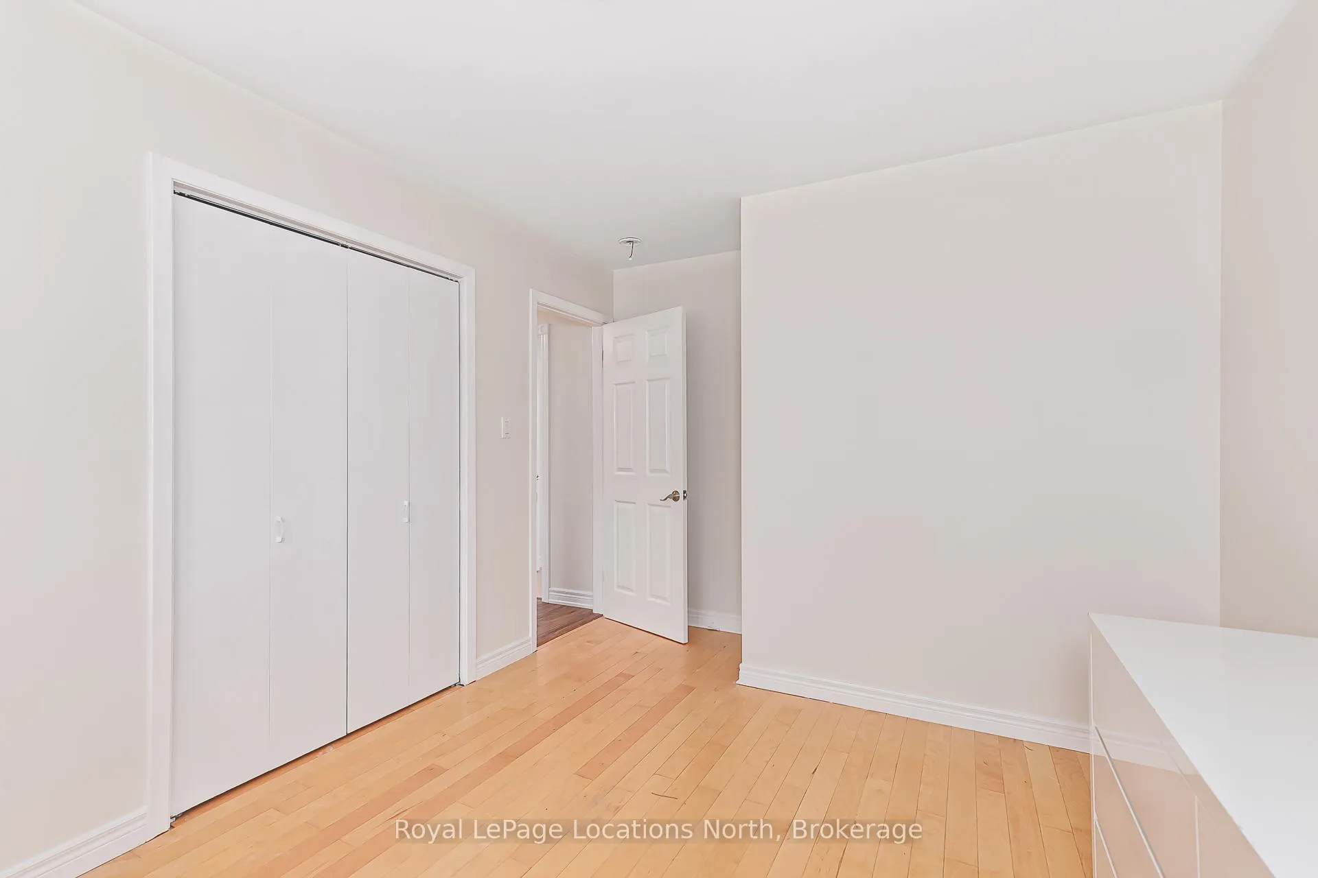 Photo 69 of 594 Oak Street, Collingwood — HOMEH