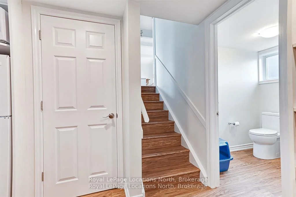 Photo 29 of 594 Oak Street, Collingwood — HOMEH