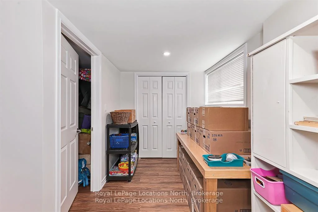 Photo 32 of 594 Oak Street, Collingwood — HOMEH