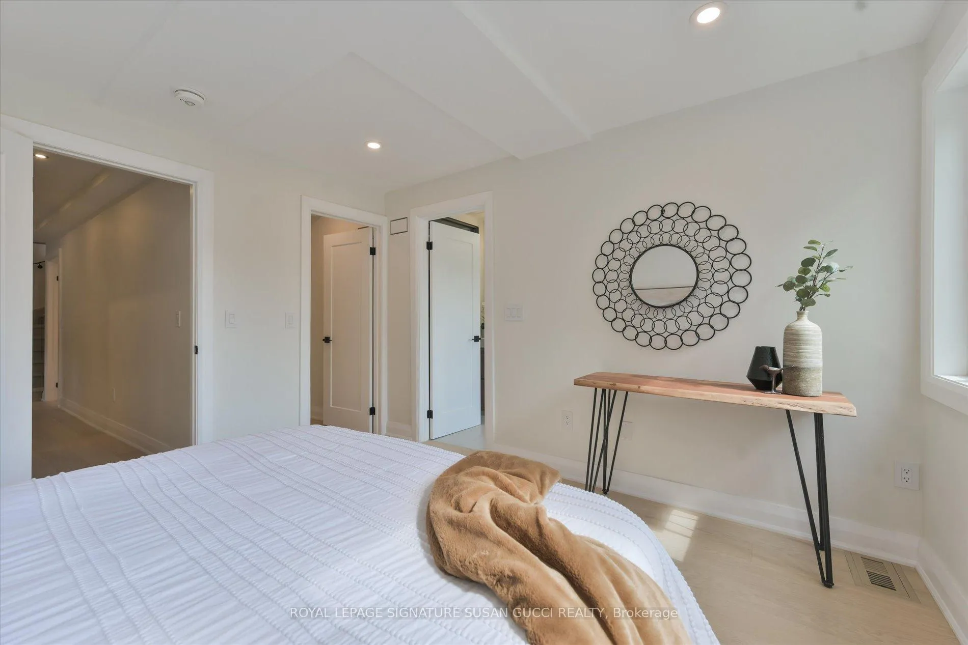 Photo 25 of 99 Chisholm Avenue, Toronto, Woodbine-Lumsden — HOMEH