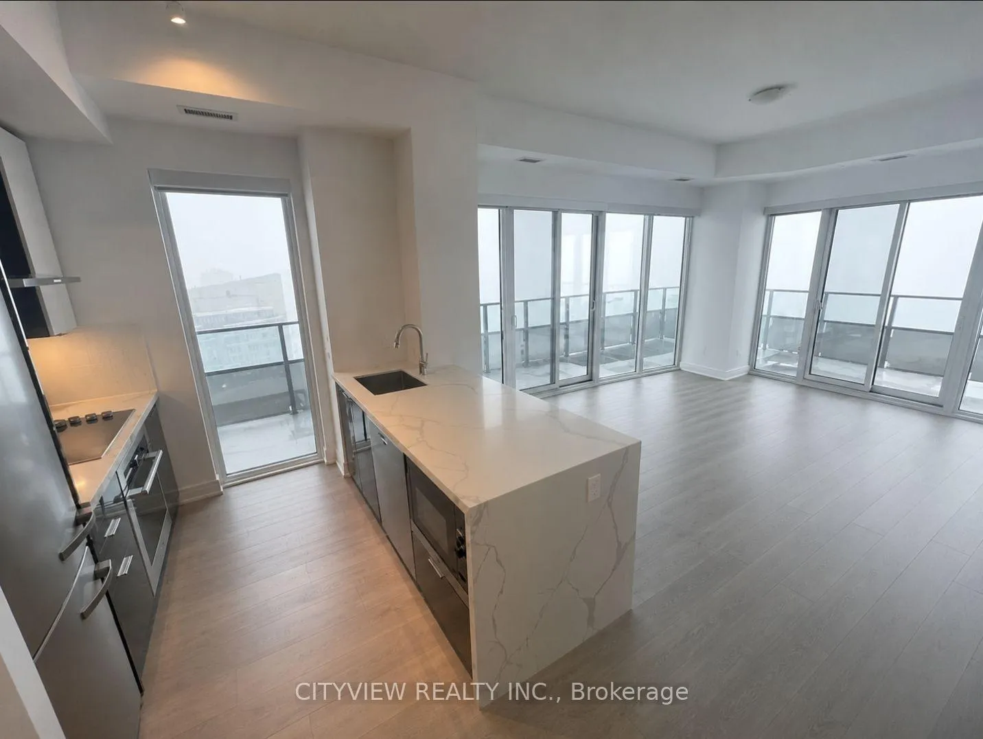 Photo 7 of Unit 4306, 20 Shore Breeze Drive, Etobicoke, Mimico — HOMEH