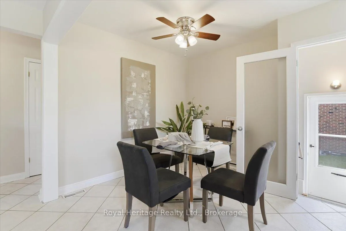 Photo 6 of 413 Elizabeth Street, Oshawa, McLaughlin — HOMEH