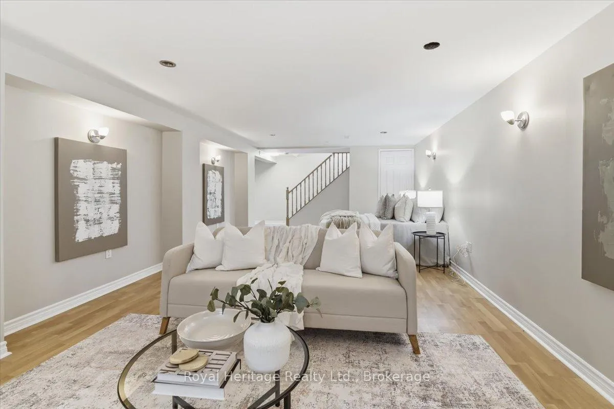 Photo 27 of 413 Elizabeth Street, Oshawa, McLaughlin — HOMEH