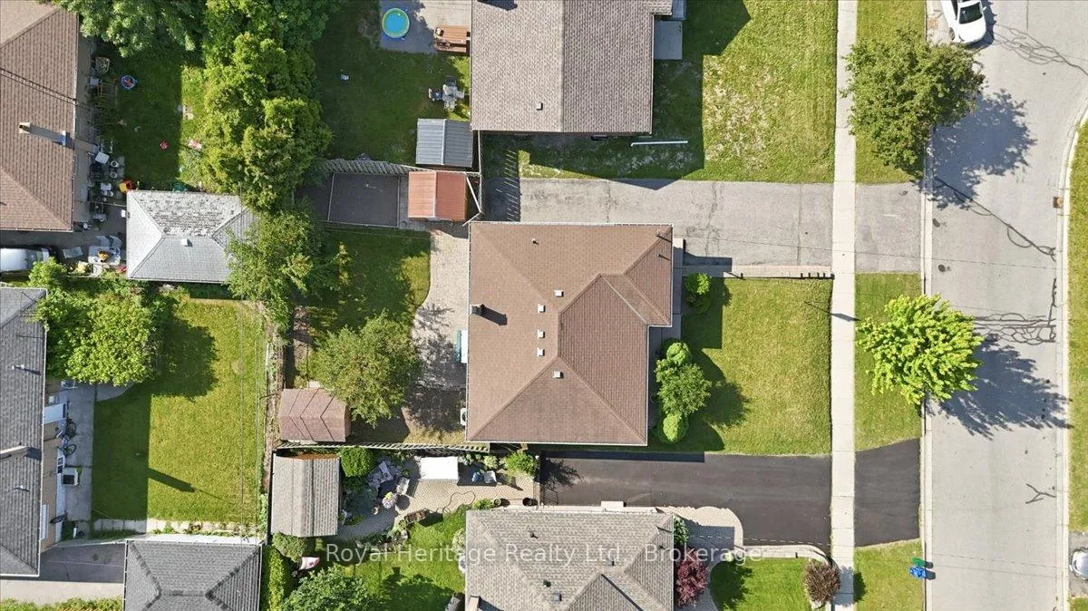 Photo 45 of 413 Elizabeth Street, Oshawa, McLaughlin — HOMEH