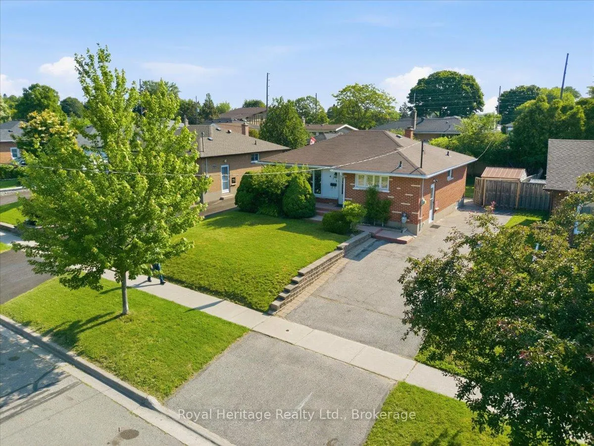 Photo 49 of 413 Elizabeth Street, Oshawa, McLaughlin — HOMEH
