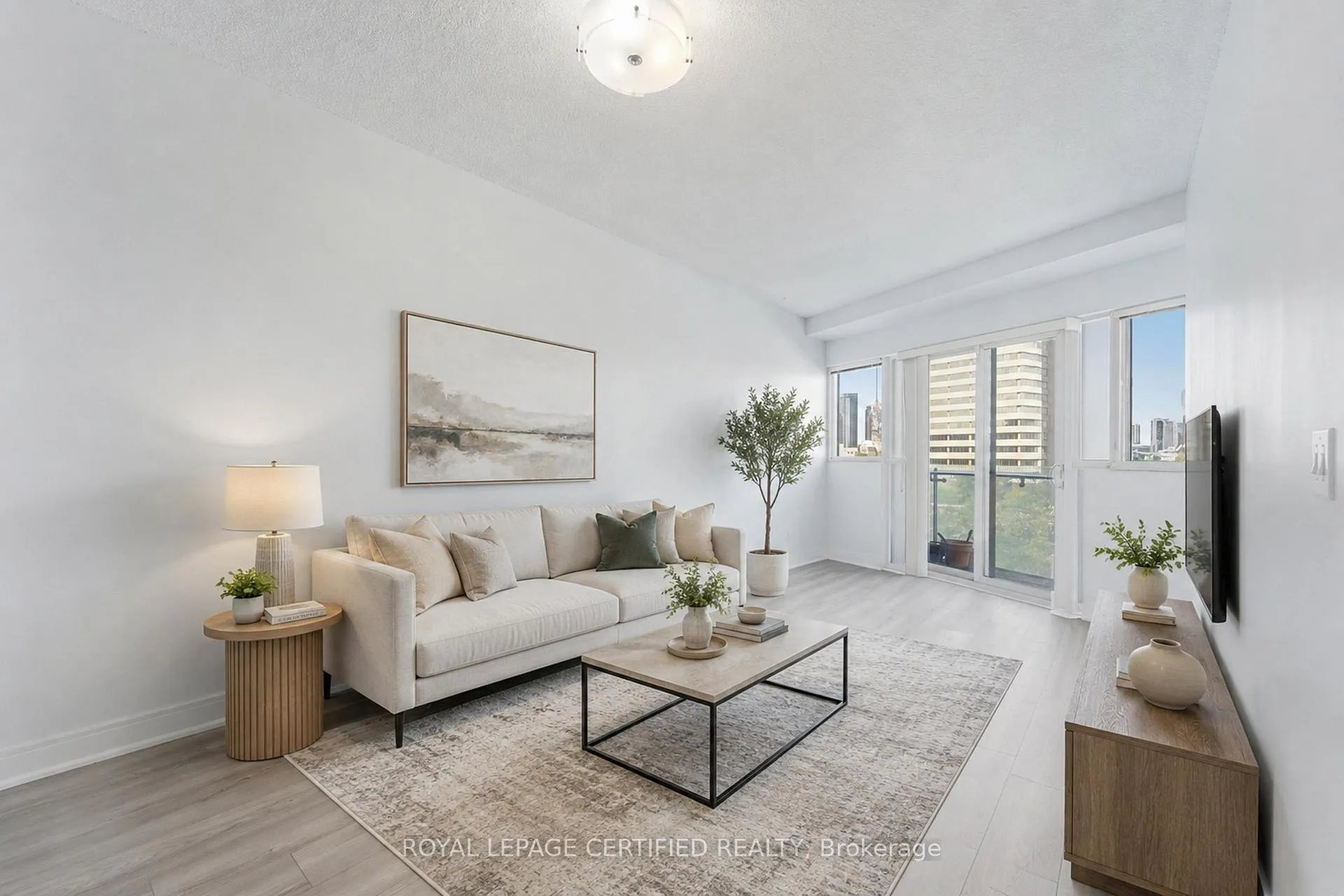 Photo 3 of Unit 609, 50 Absolute Avenue, Mississauga, City Centre — HOMEH