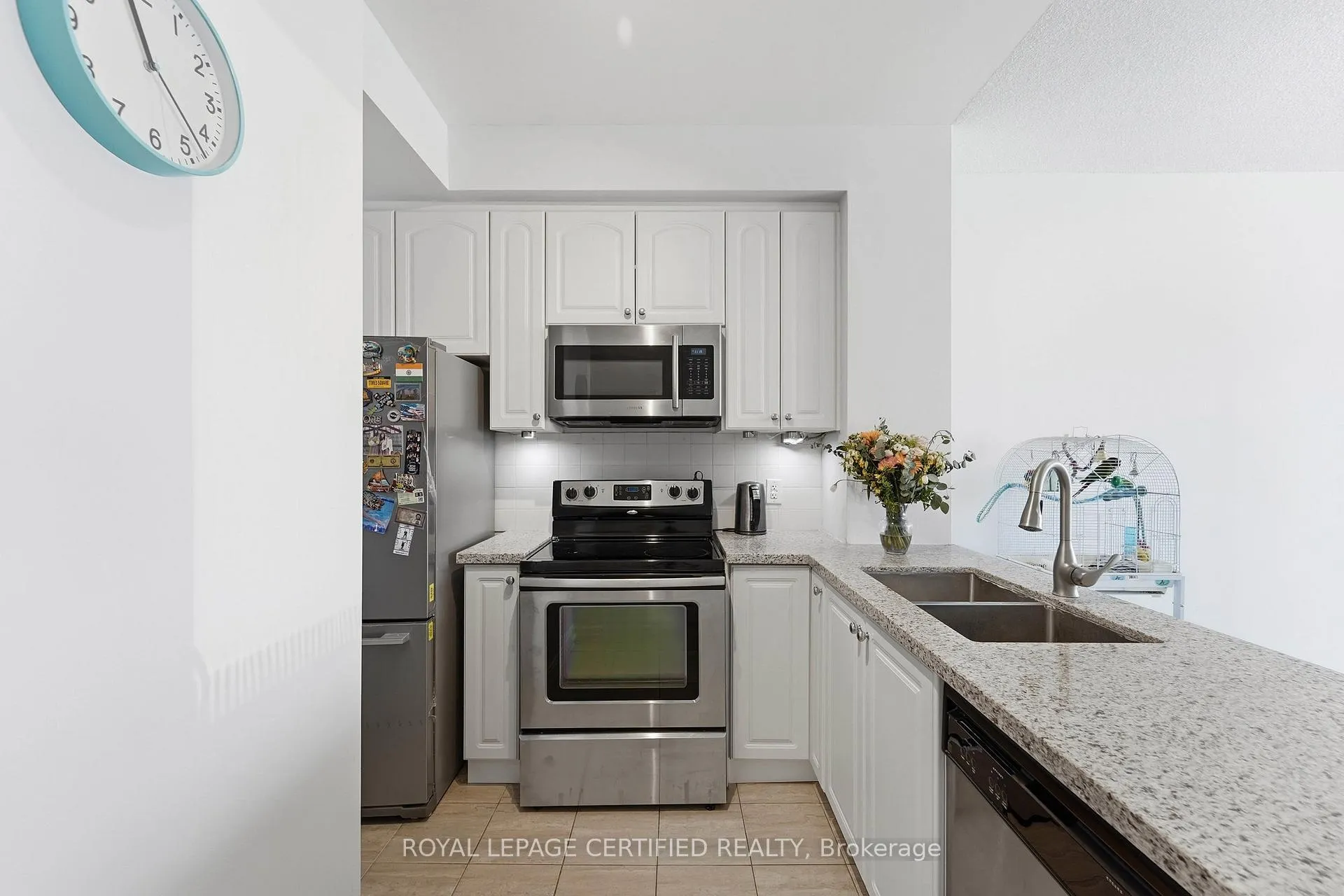 Photo 5 of Unit 609, 50 Absolute Avenue, Mississauga, City Centre — HOMEH