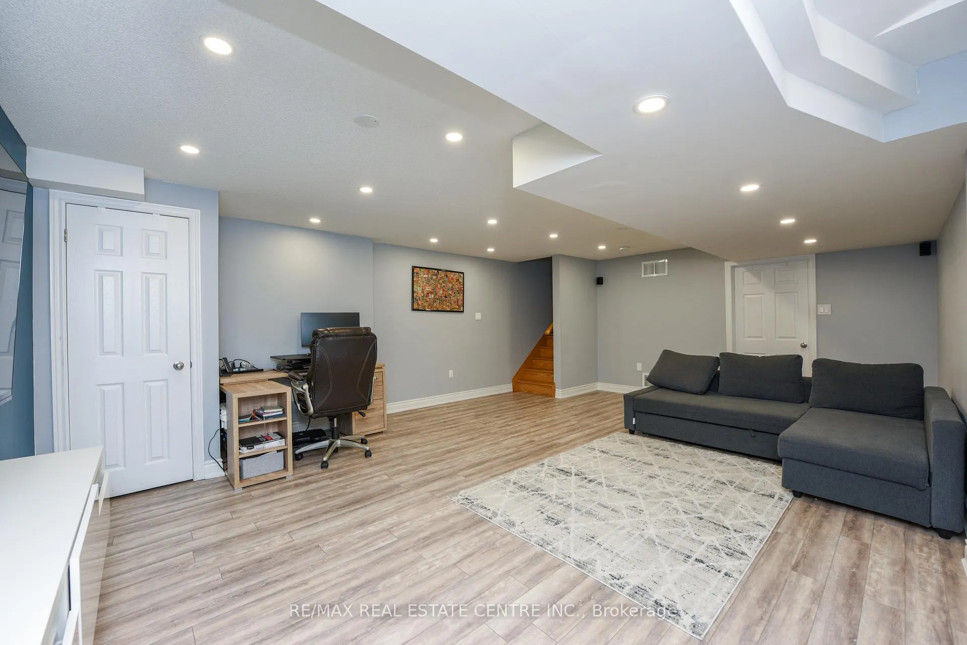 Photo 29 of 682 Megson Terrace, Milton, Willmott — HOMEH