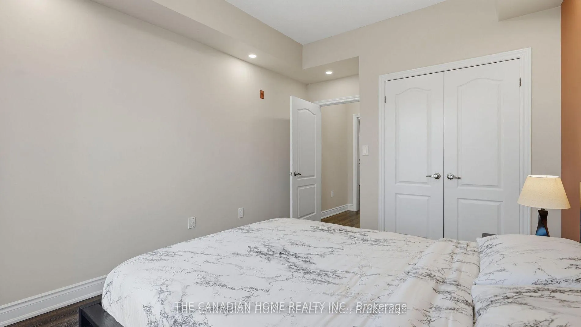 Photo 12 of Unit 332, 8111 Forest Glen Drive, Niagara Falls, Mt. Carmel — HOMEH