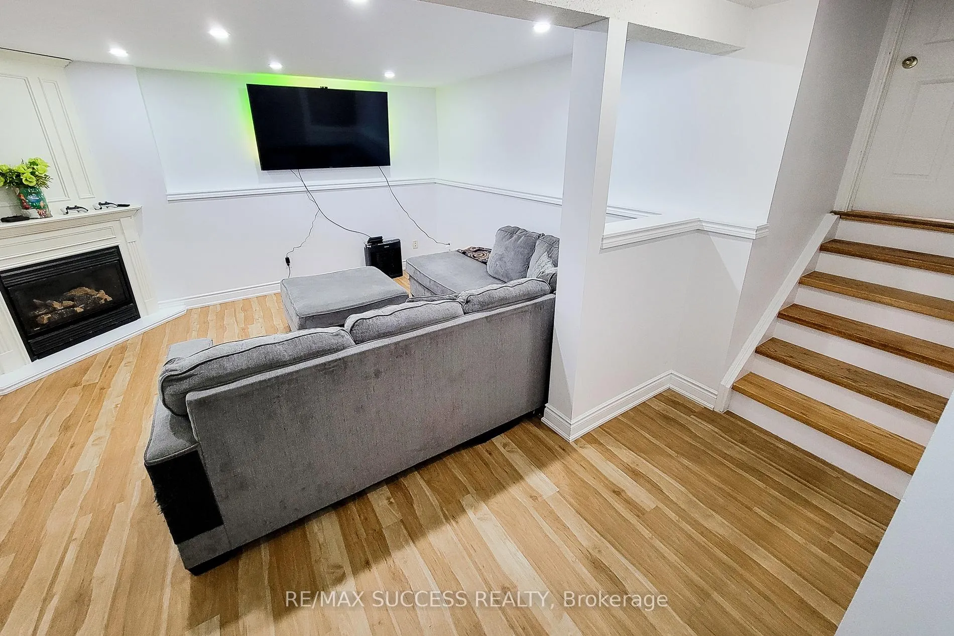 Photo 29 of 14 Casson Lane, Brantford, Greenbrier — HOMEH