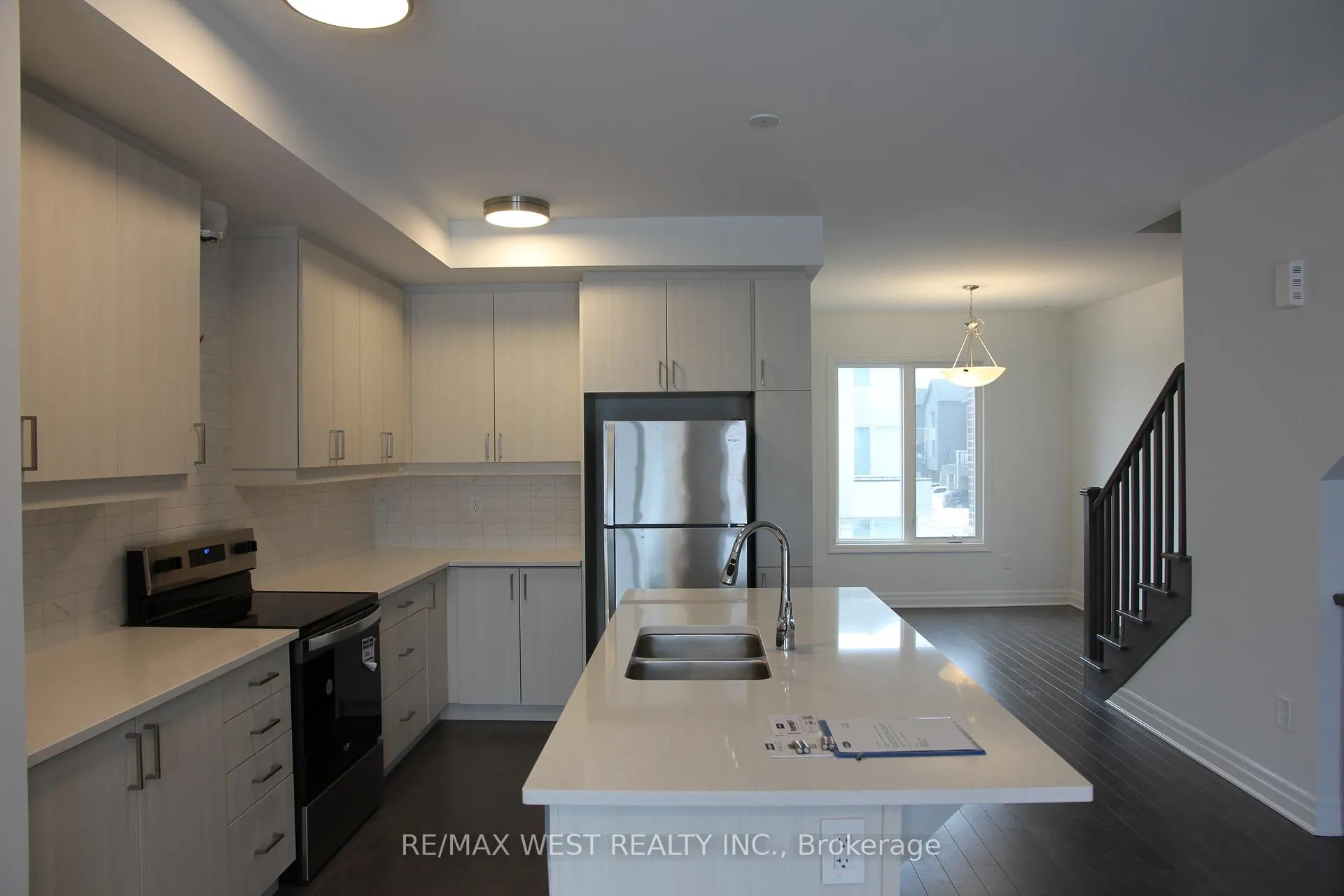 Photo 2 of 4124 Raybria Way, Mississauga, Churchill Meadows — HOMEH
