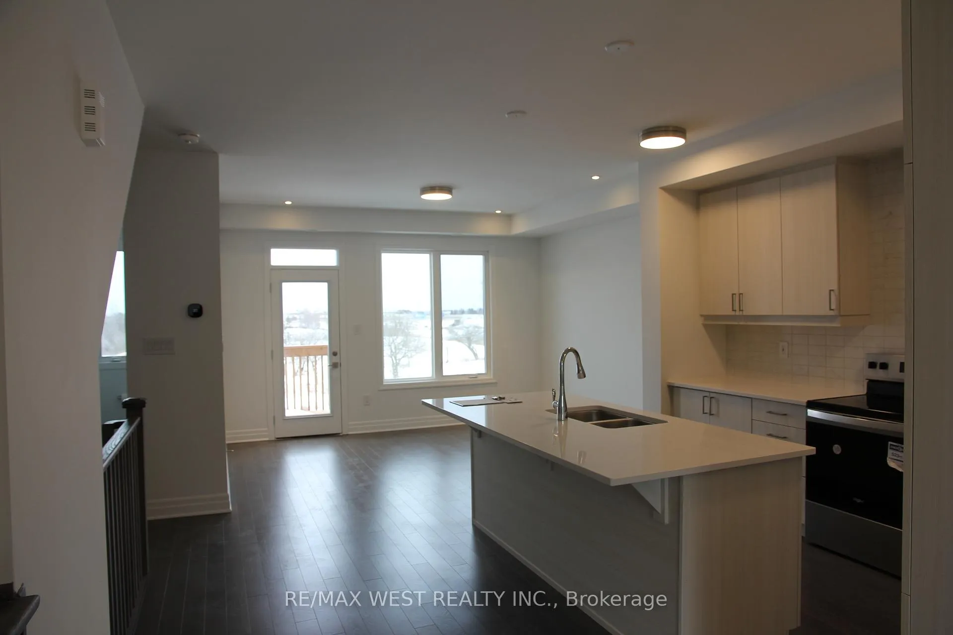 Photo 11 of 4124 Raybria Way, Mississauga, Churchill Meadows — HOMEH
