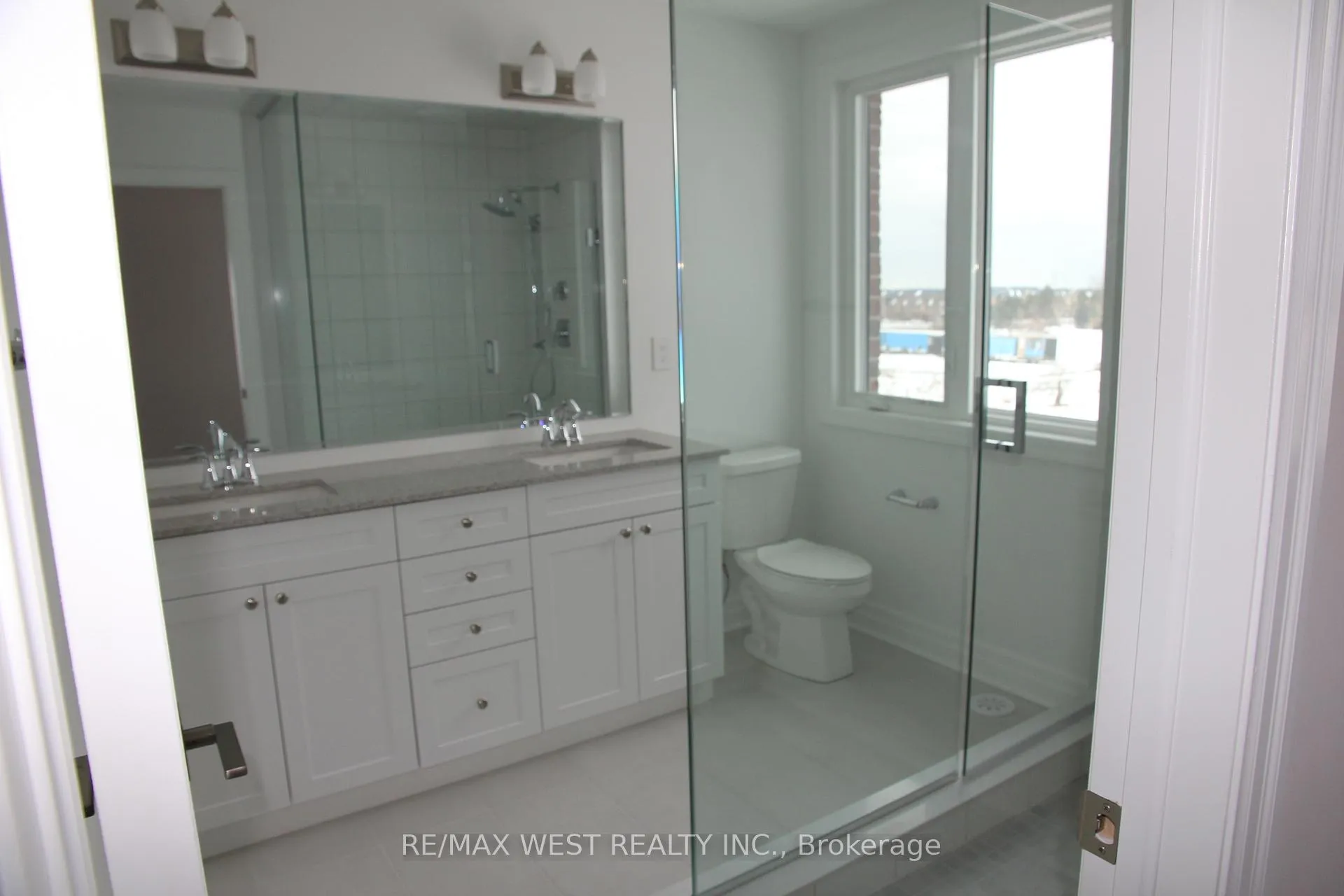 Photo 17 of 4124 Raybria Way, Mississauga, Churchill Meadows — HOMEH