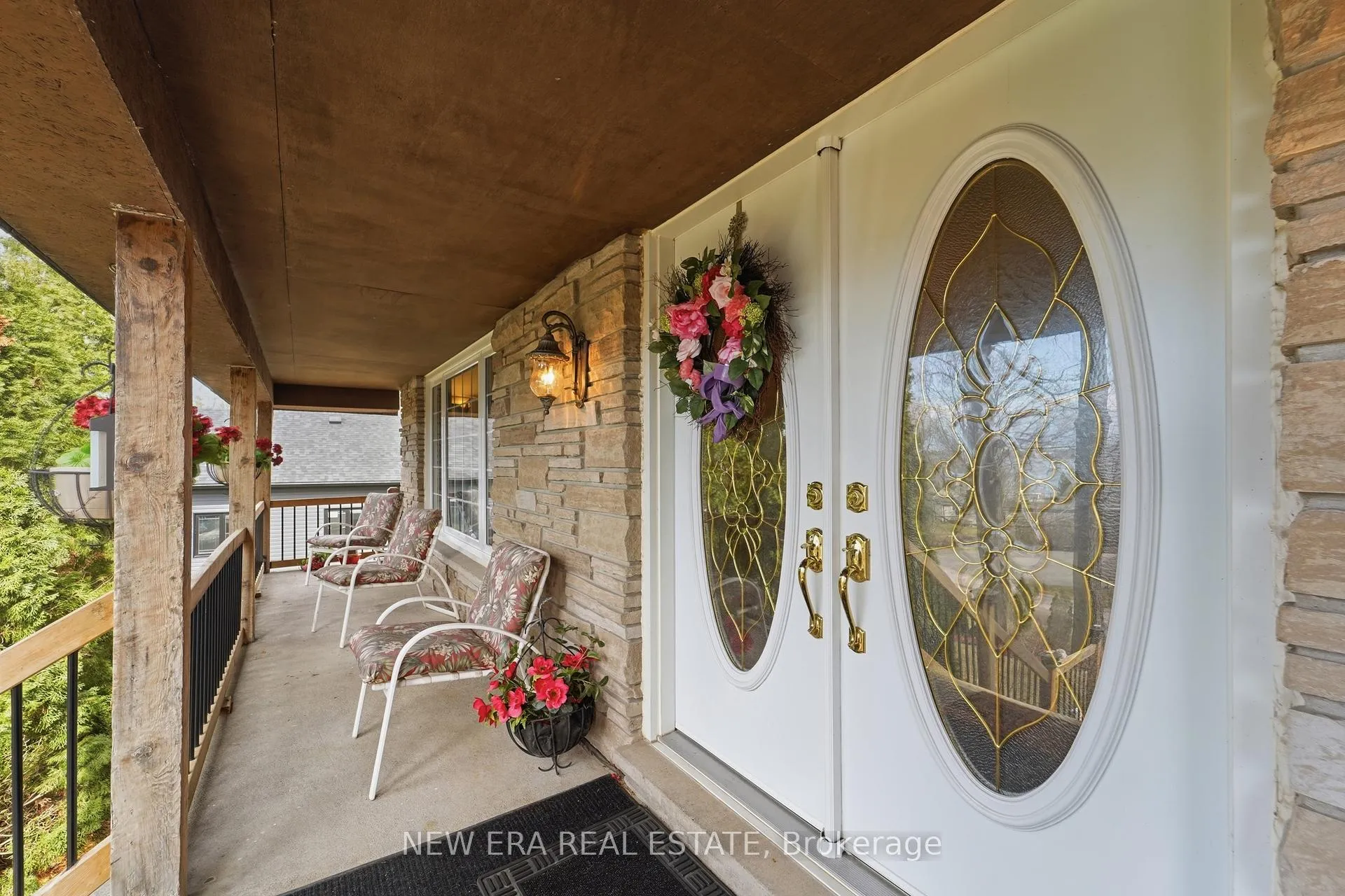 Photo 4 of 645 Hatton Avenue, Selwyn — HOMEH