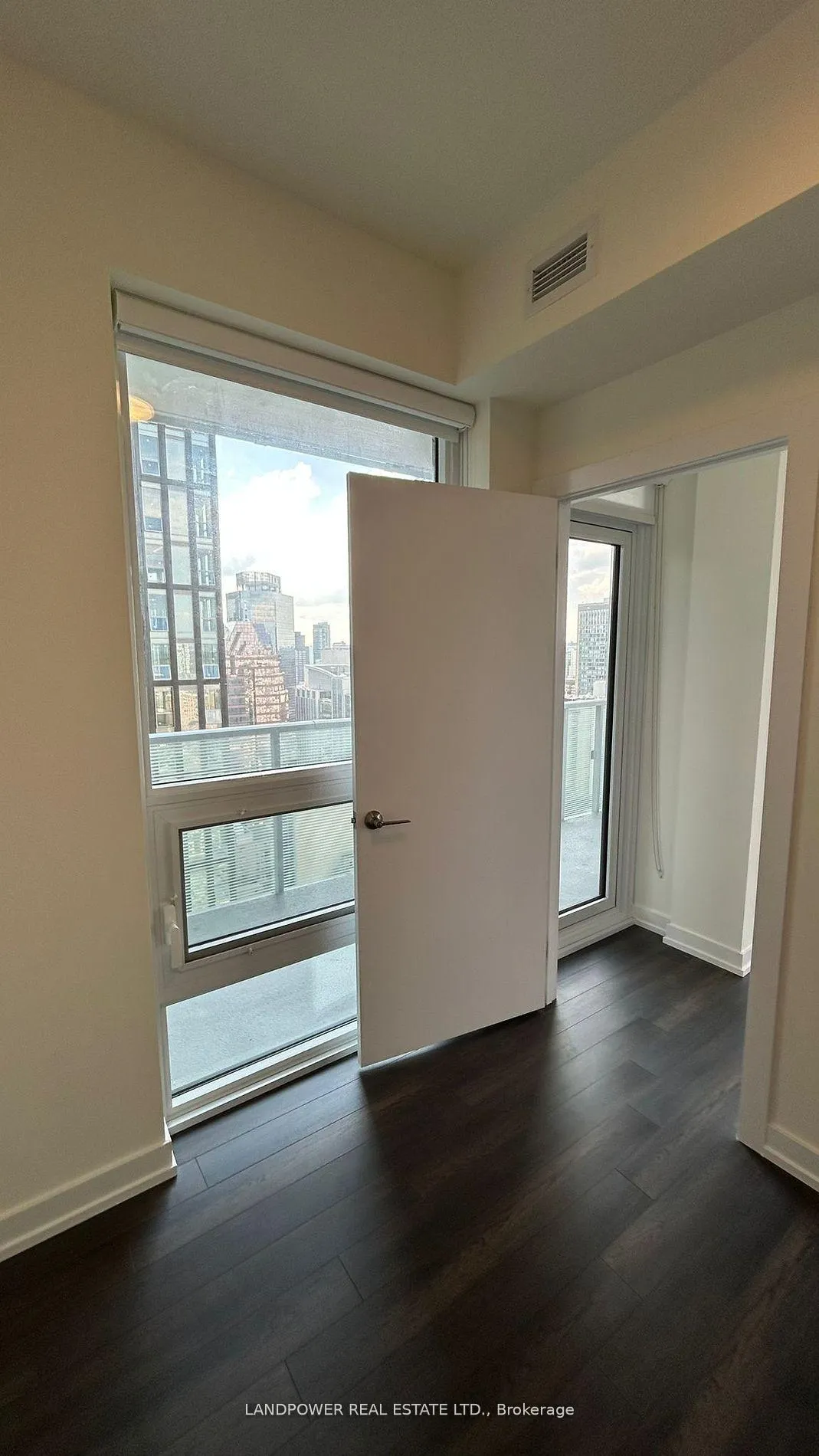 Photo 10 of Unit 3903, 89 Church Street, Toronto, Church-Yonge Corridor — HOMEH