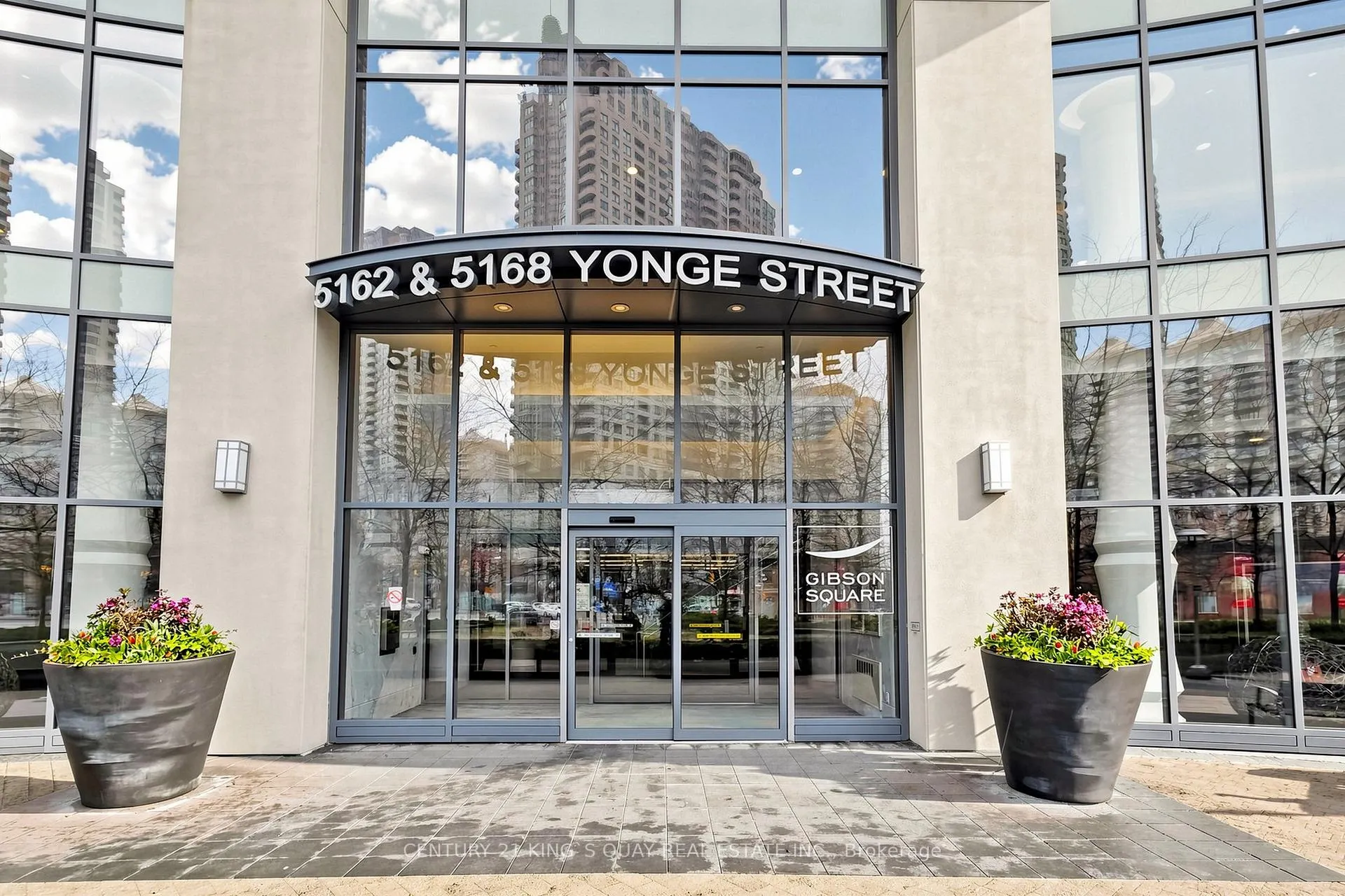 Photo 6 of Unit LPH101, 5168 Yonge Street, North York, Willowdale West — HOMEH