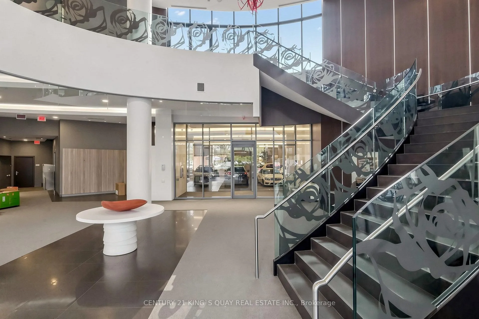 Photo 8 of Unit LPH101, 5168 Yonge Street, North York, Willowdale West — HOMEH