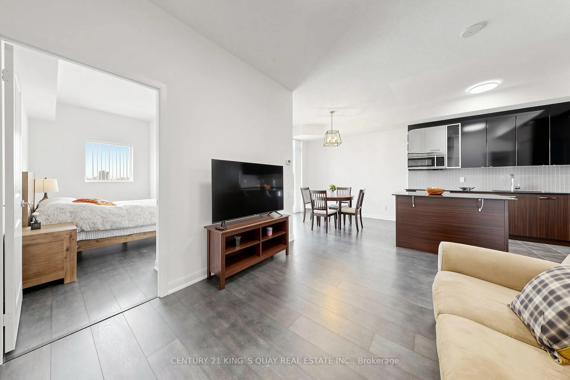 Photo 15 of Unit LPH101, 5168 Yonge Street, North York, Willowdale West — HOMEH
