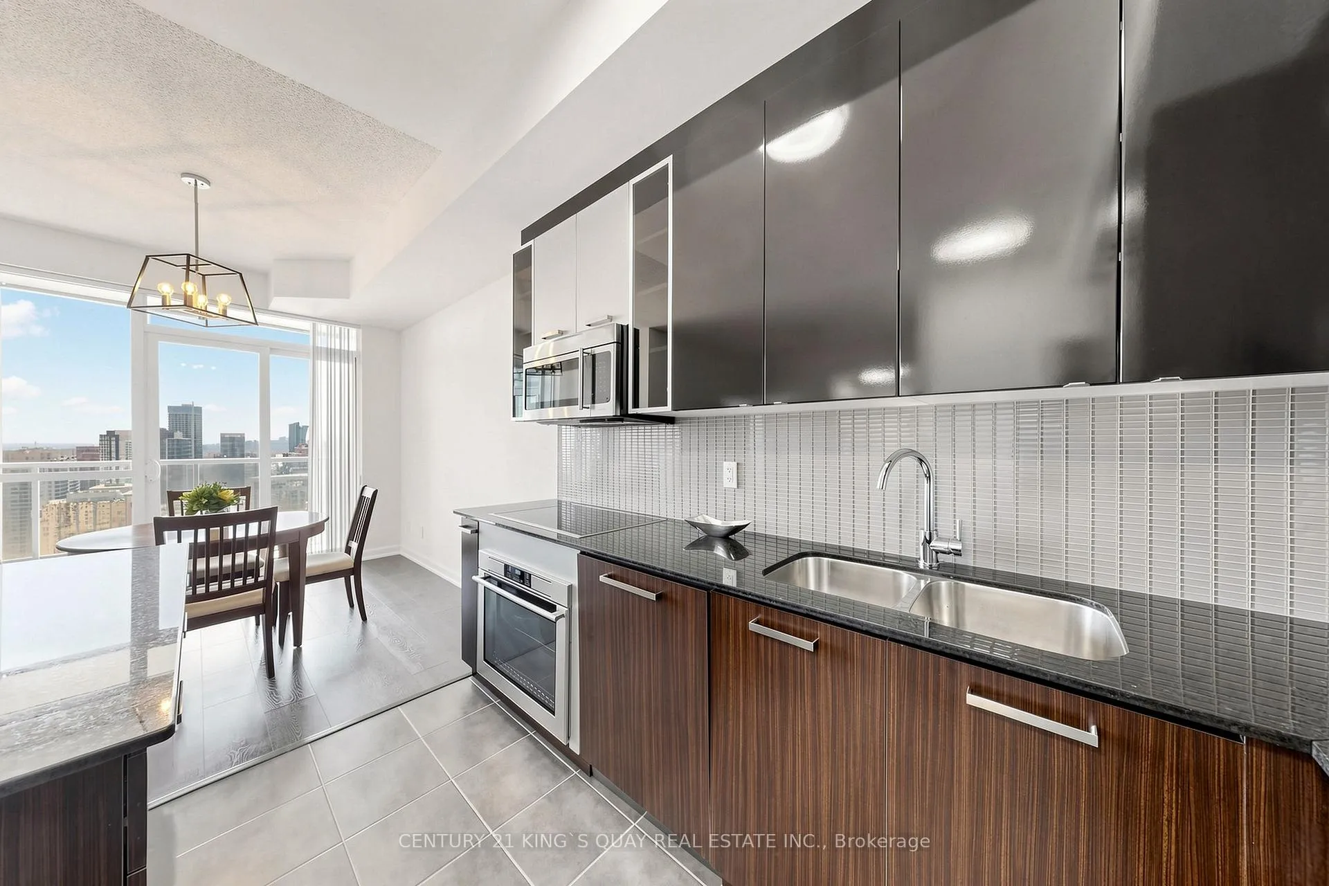 Photo 19 of Unit LPH101, 5168 Yonge Street, North York, Willowdale West — HOMEH