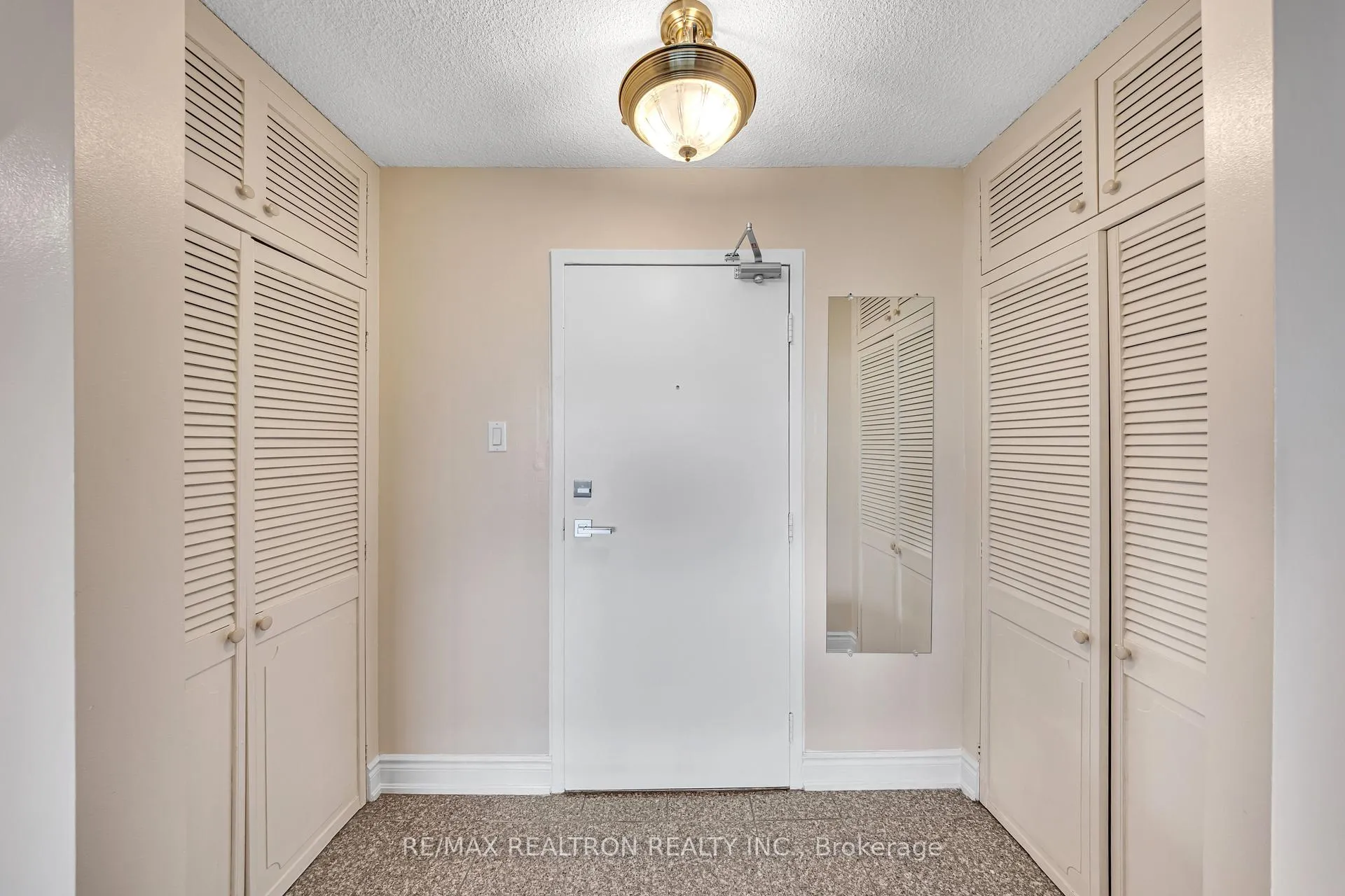 Photo 5 of Unit 703, 120 Dundalk Drive, Scarborough, Dorset Park — HOMEH