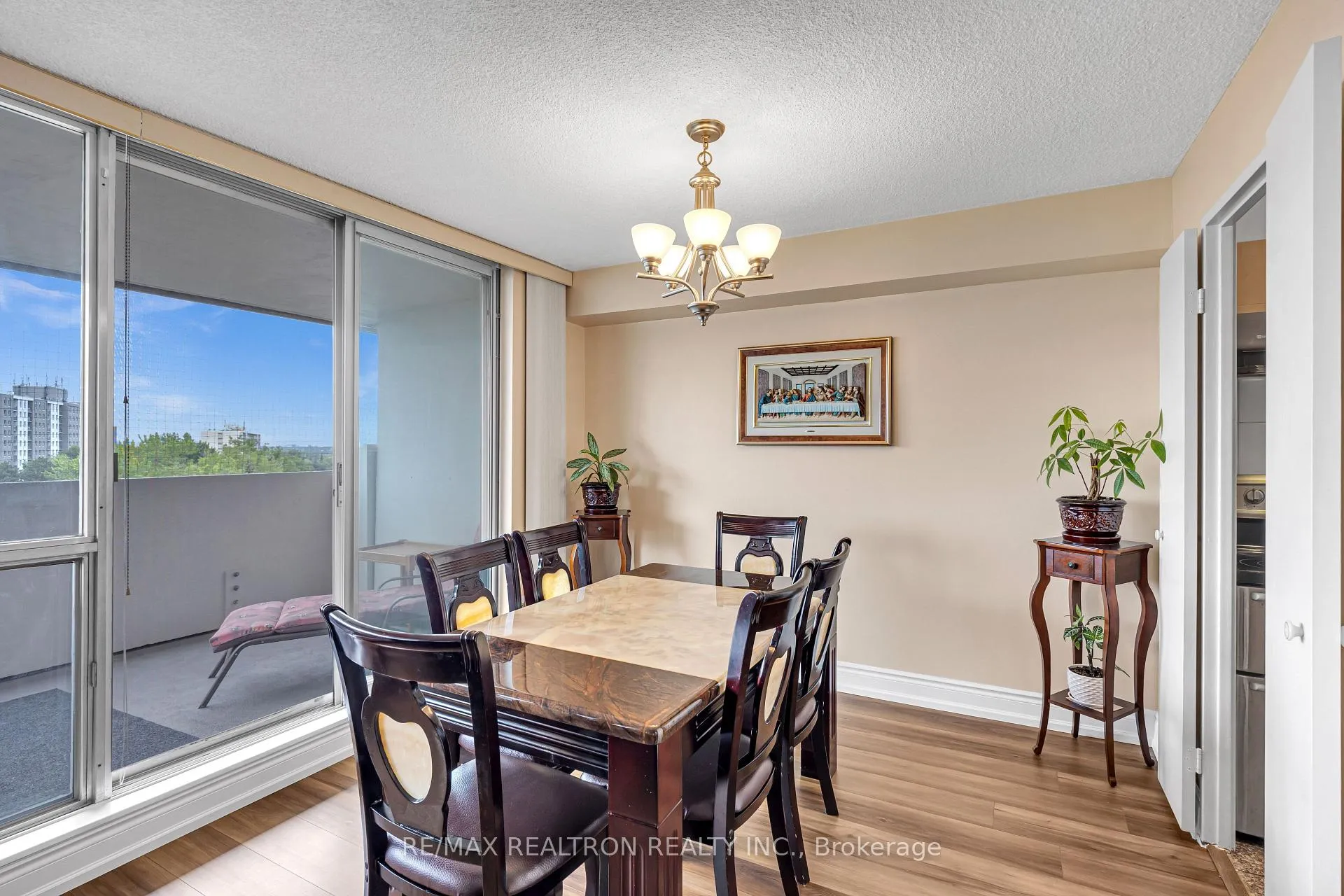 Photo 9 of Unit 703, 120 Dundalk Drive, Scarborough, Dorset Park — HOMEH