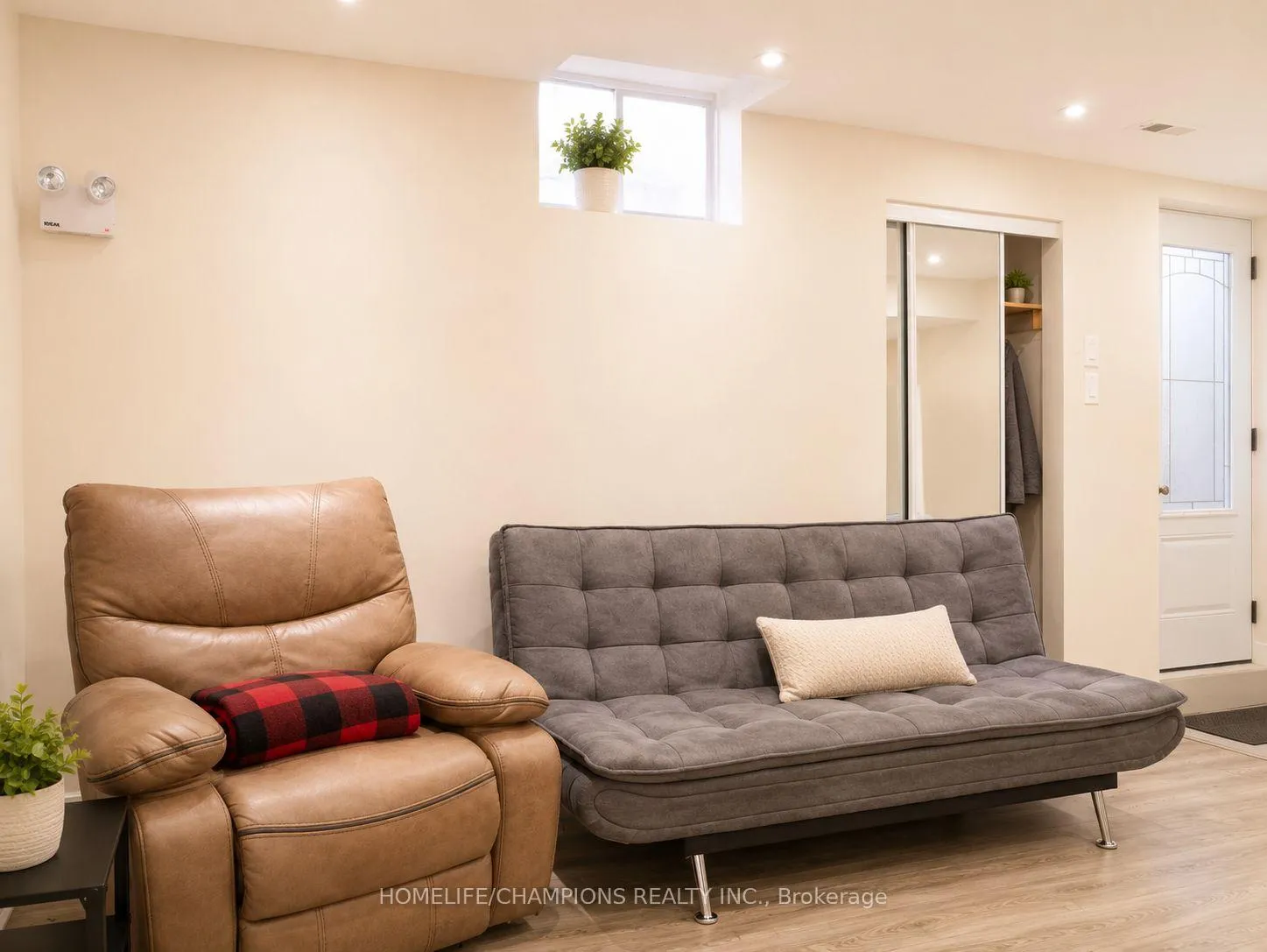 Photo 25 of 14 Benmore Crescent, Brampton, Vales of Castlemore — HOMEH